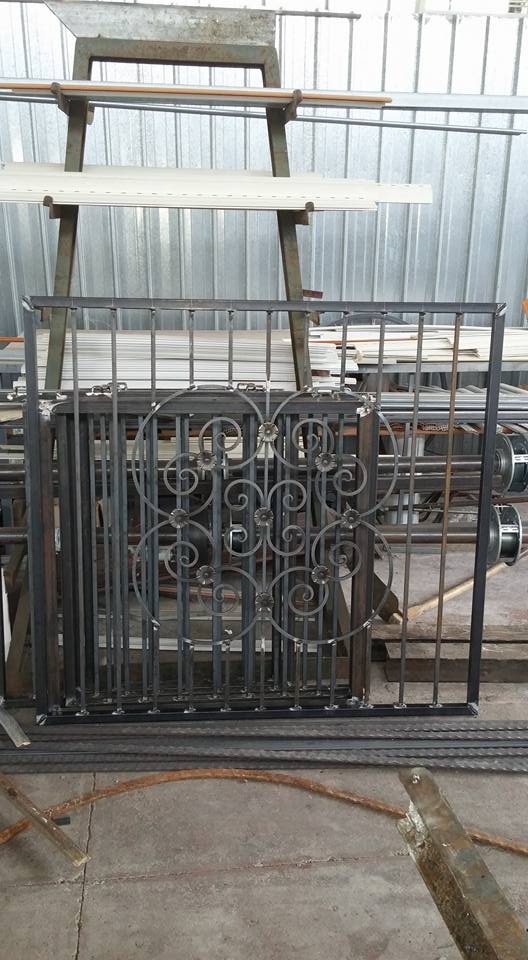 ringhiere in ferro battuto