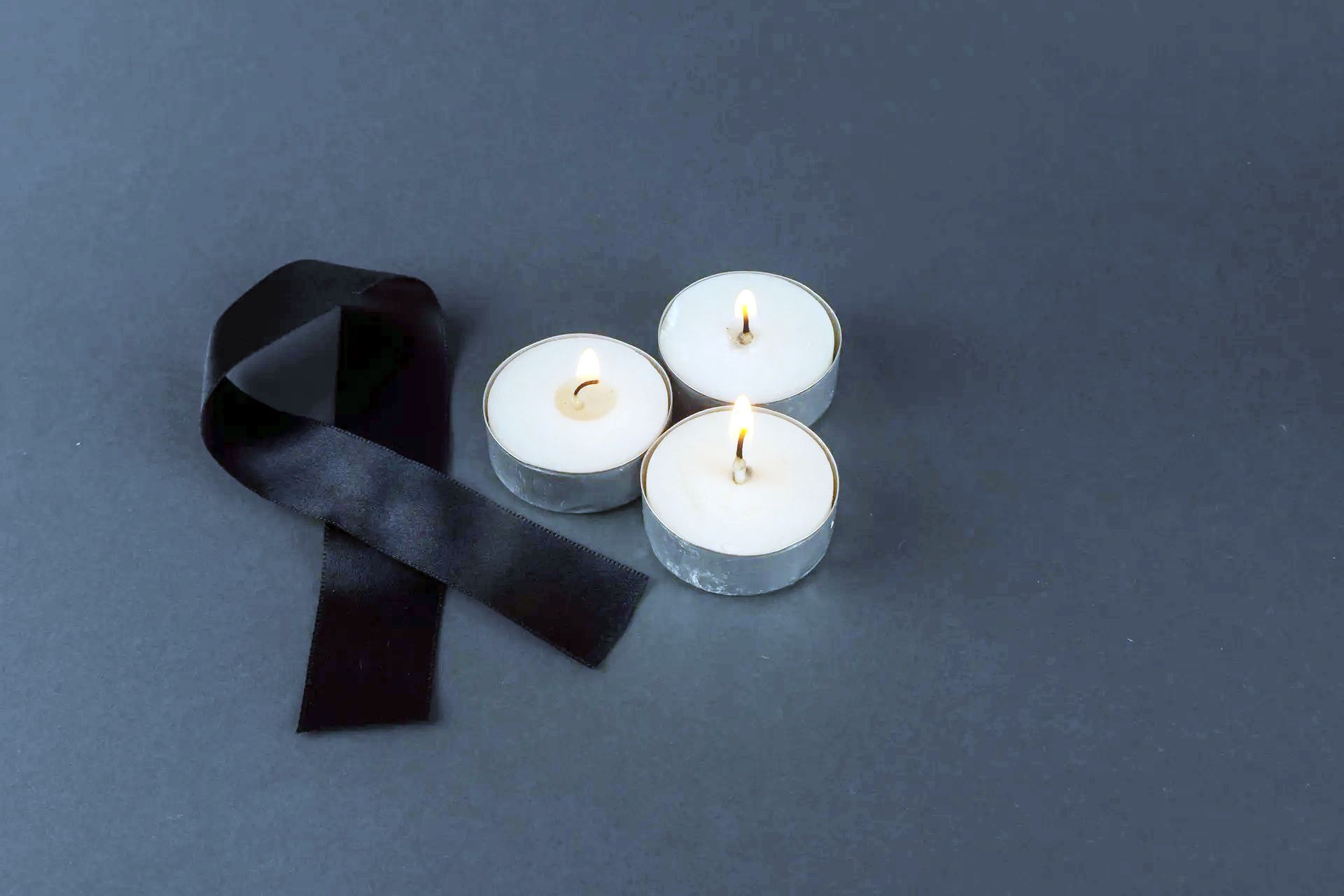 Manifesti e Necrologi