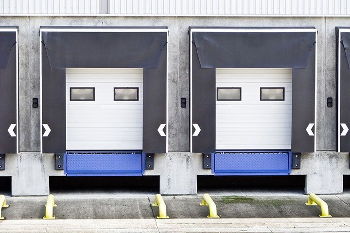 CORTINAS DE ACERO Y PUERTAS AUTOMÁTICAS CASTA