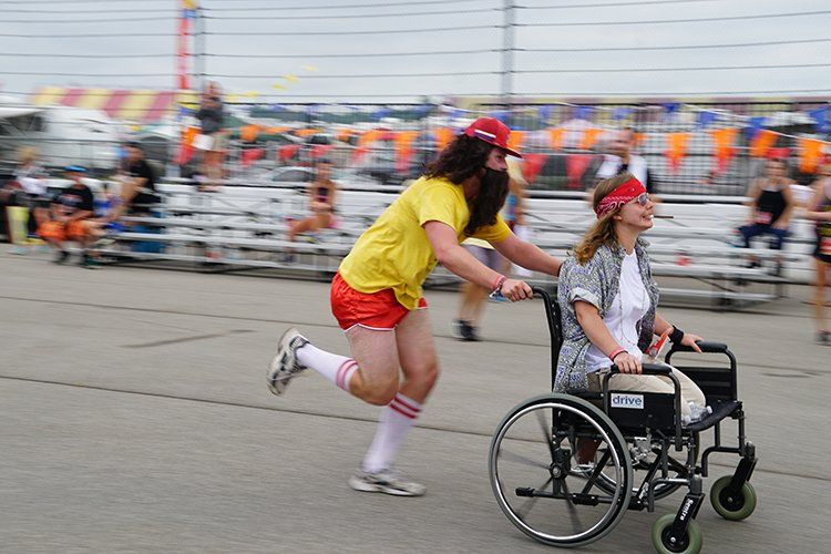 MISCAMPING.com. Michigan International Speedway