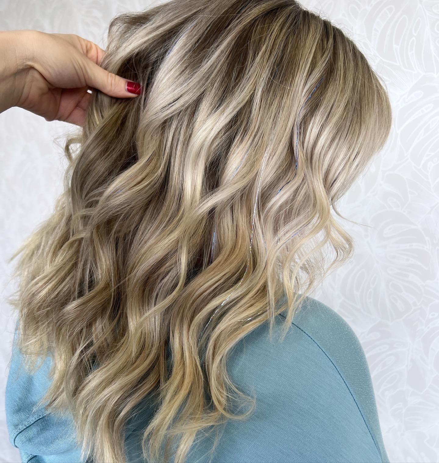 blonde hair, blonde haircolor 