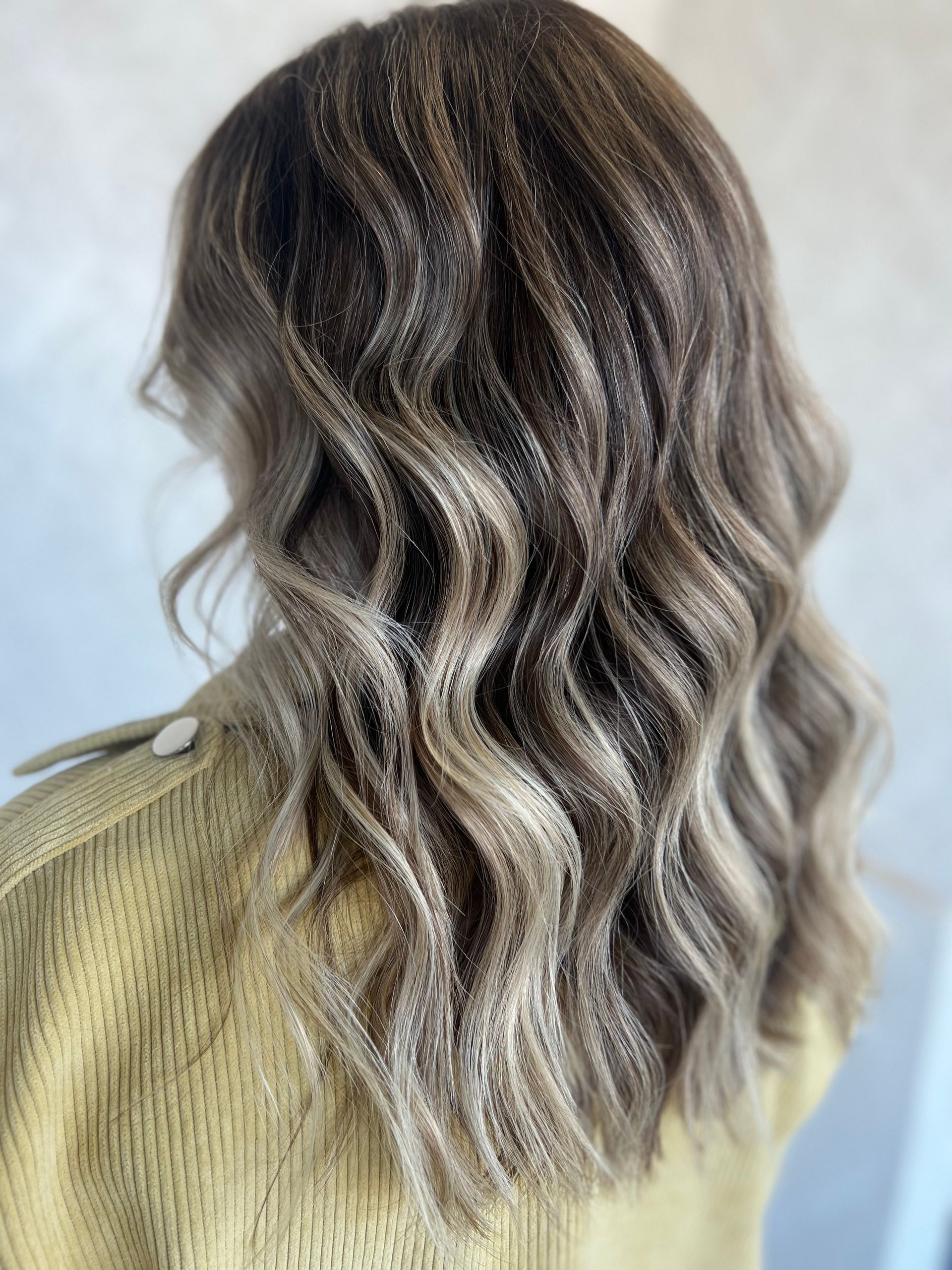 balayage, customized hair color, highlights 