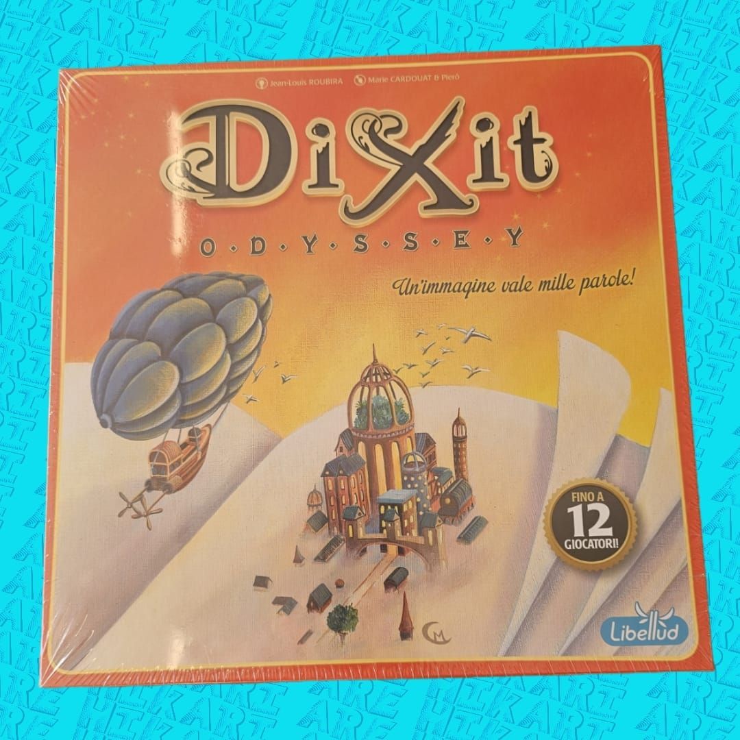 Una persona tiene in mano una scatola che dice persone cattive