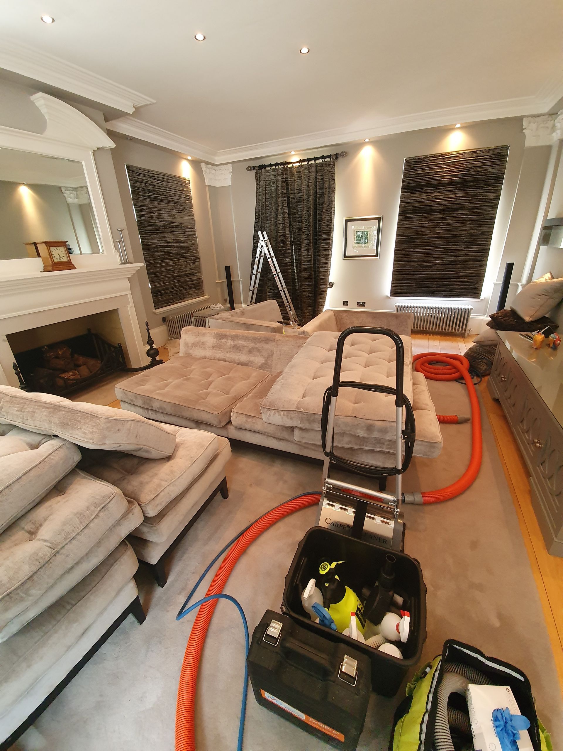 Luxury Sofa, Rug and Curtain Cleaning