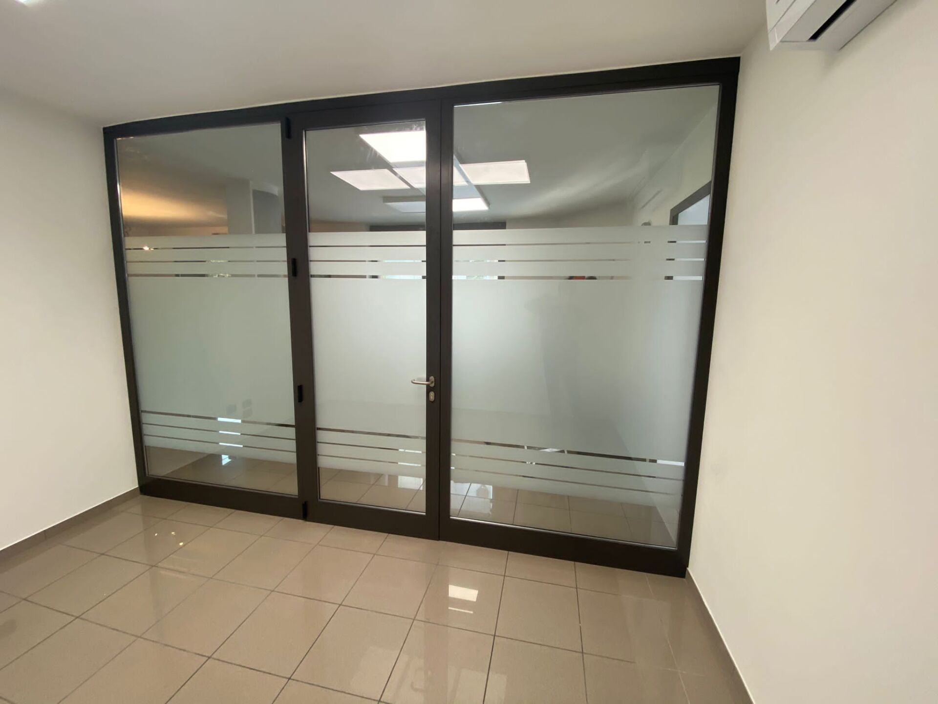 parete divisoria vetro