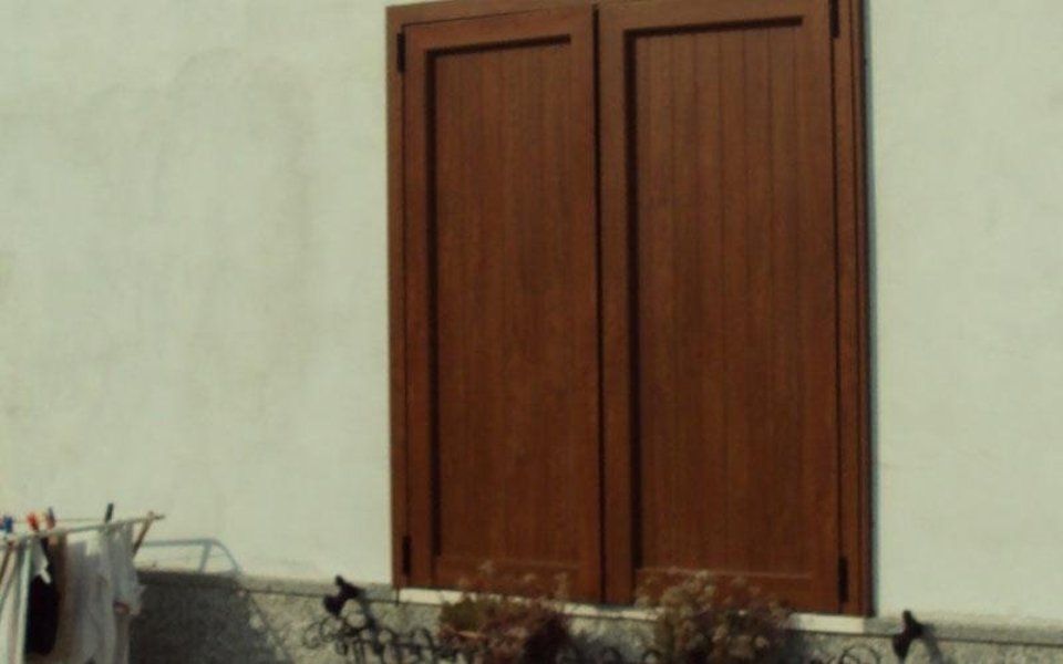 persiana con cornice