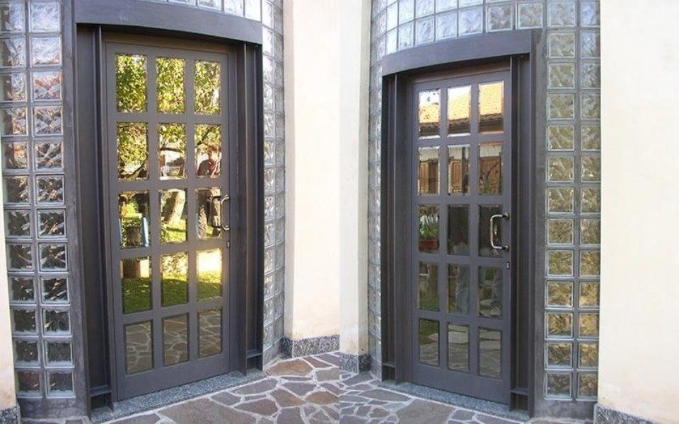 porta a specchio