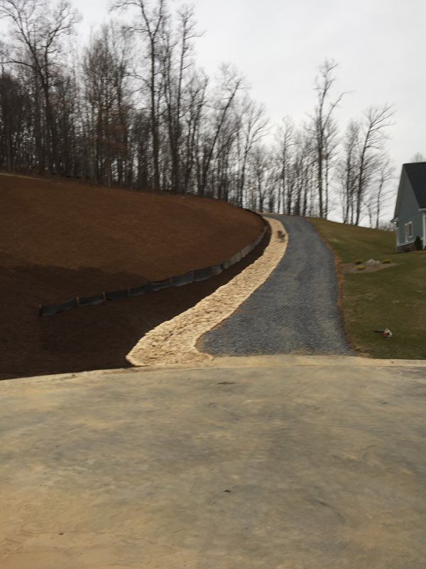 Designing Sidewalk Paths – Waynesboro, VA - Russell May Landscaping