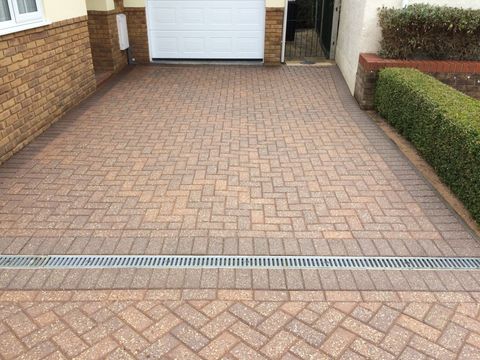 driveway cleaned & HD sealed in Bournemouth Dorset by All Surface Care