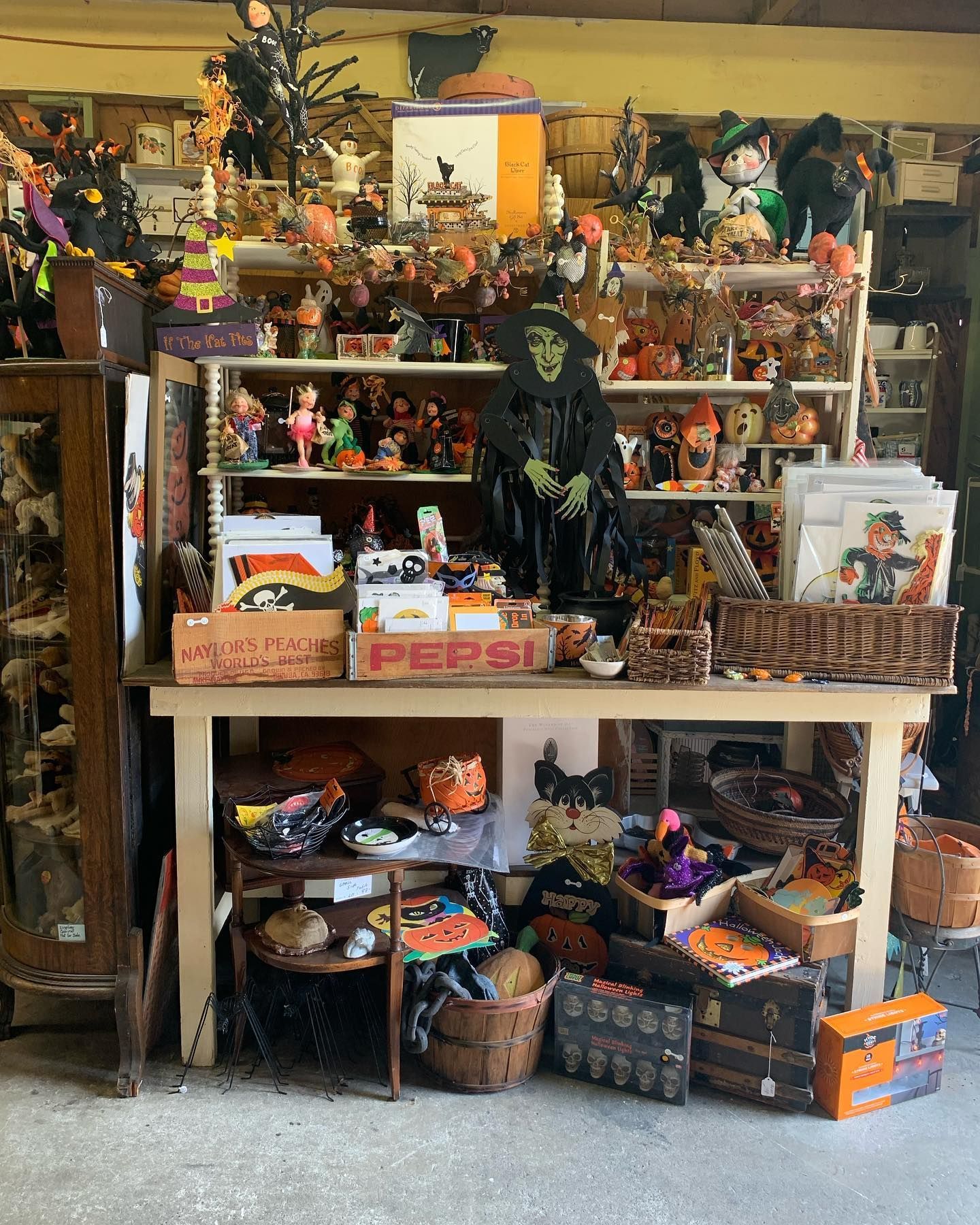 Montebello Road Unique Offerings