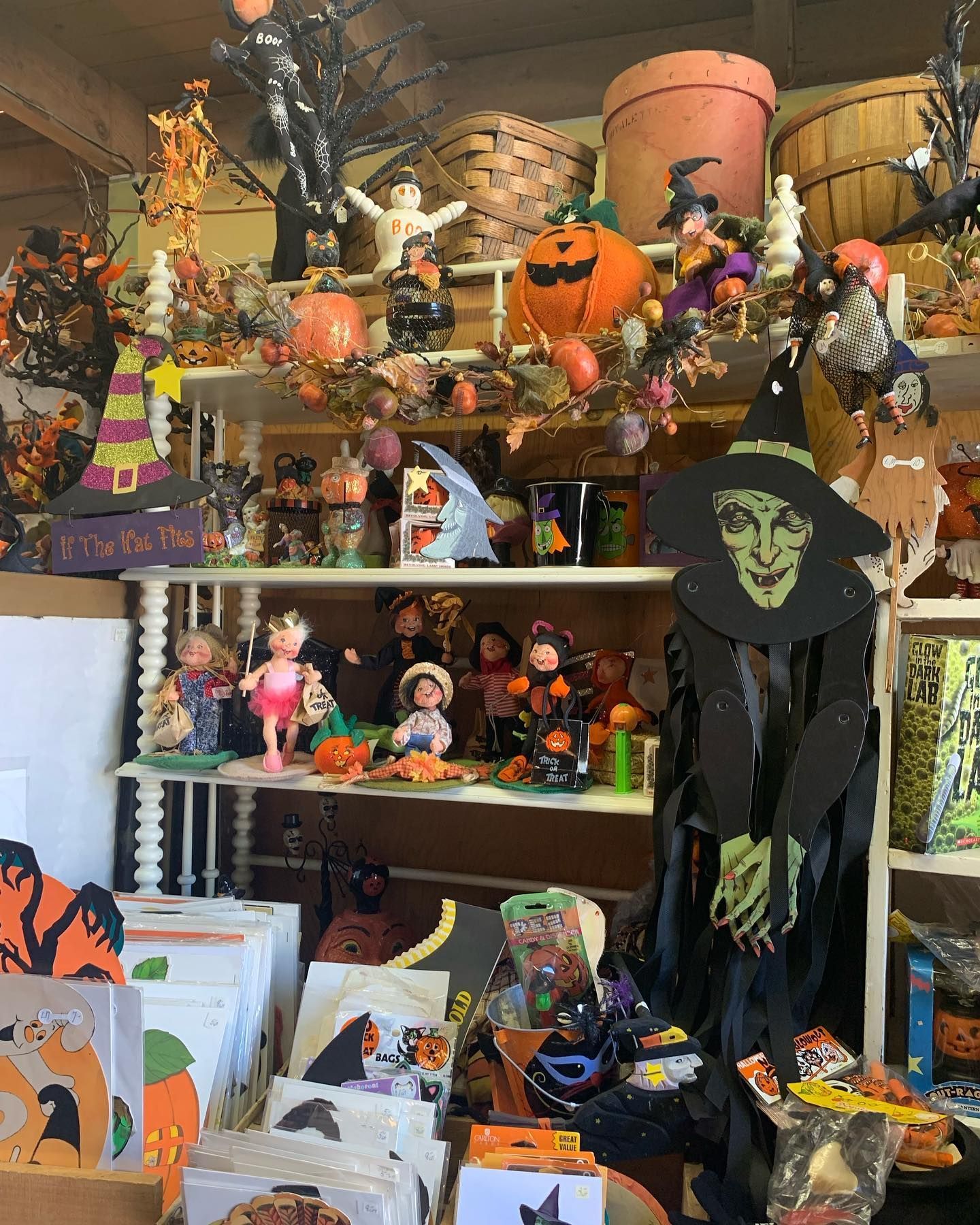 Montebello Road Unique Offerings