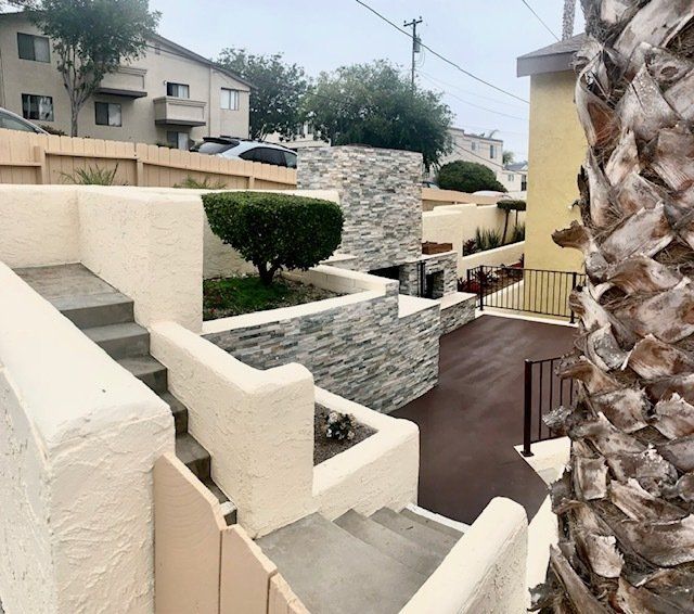 Al's Six Plex shot 2