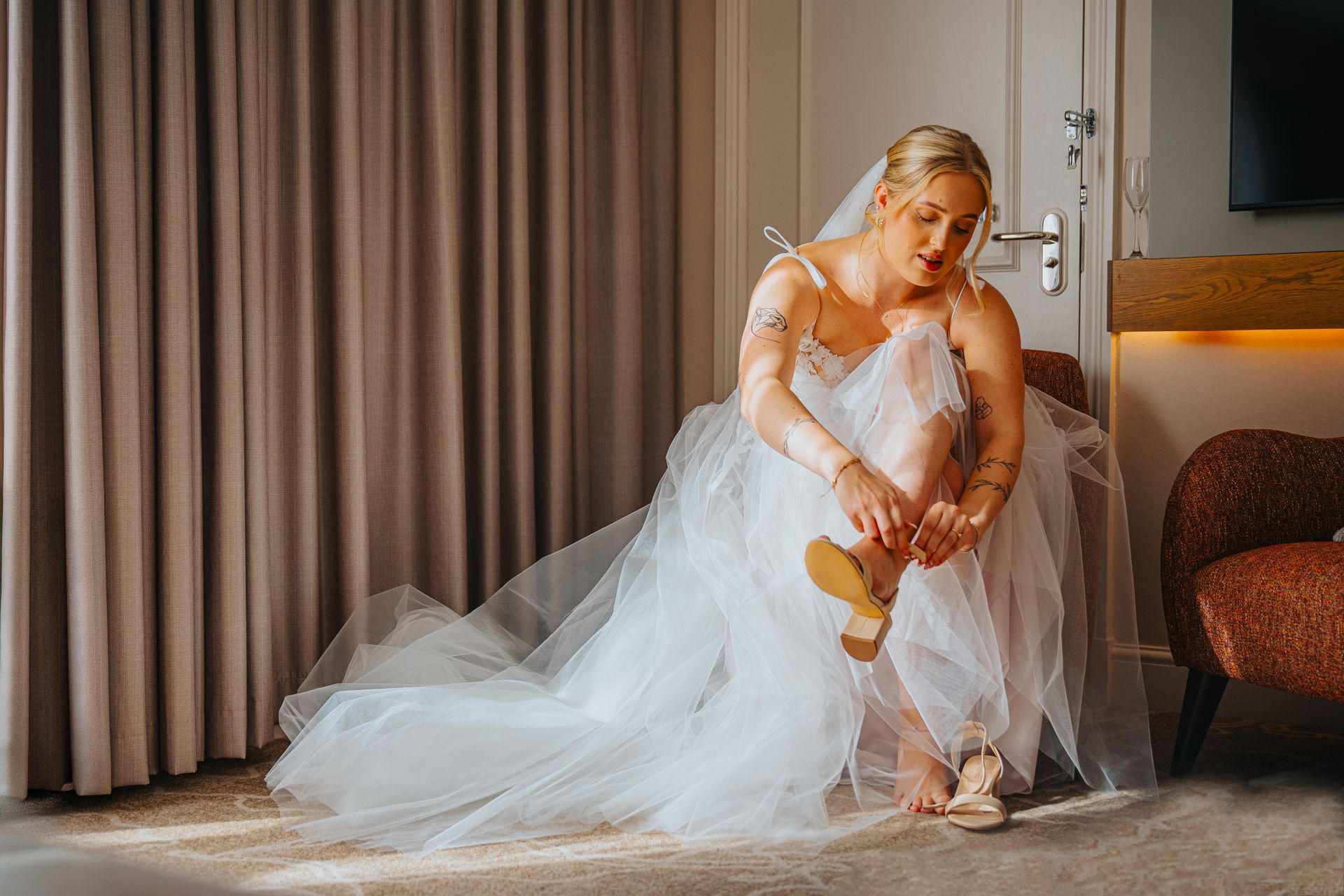 getting ready shot at crown plaza in Stratford upon Avon 