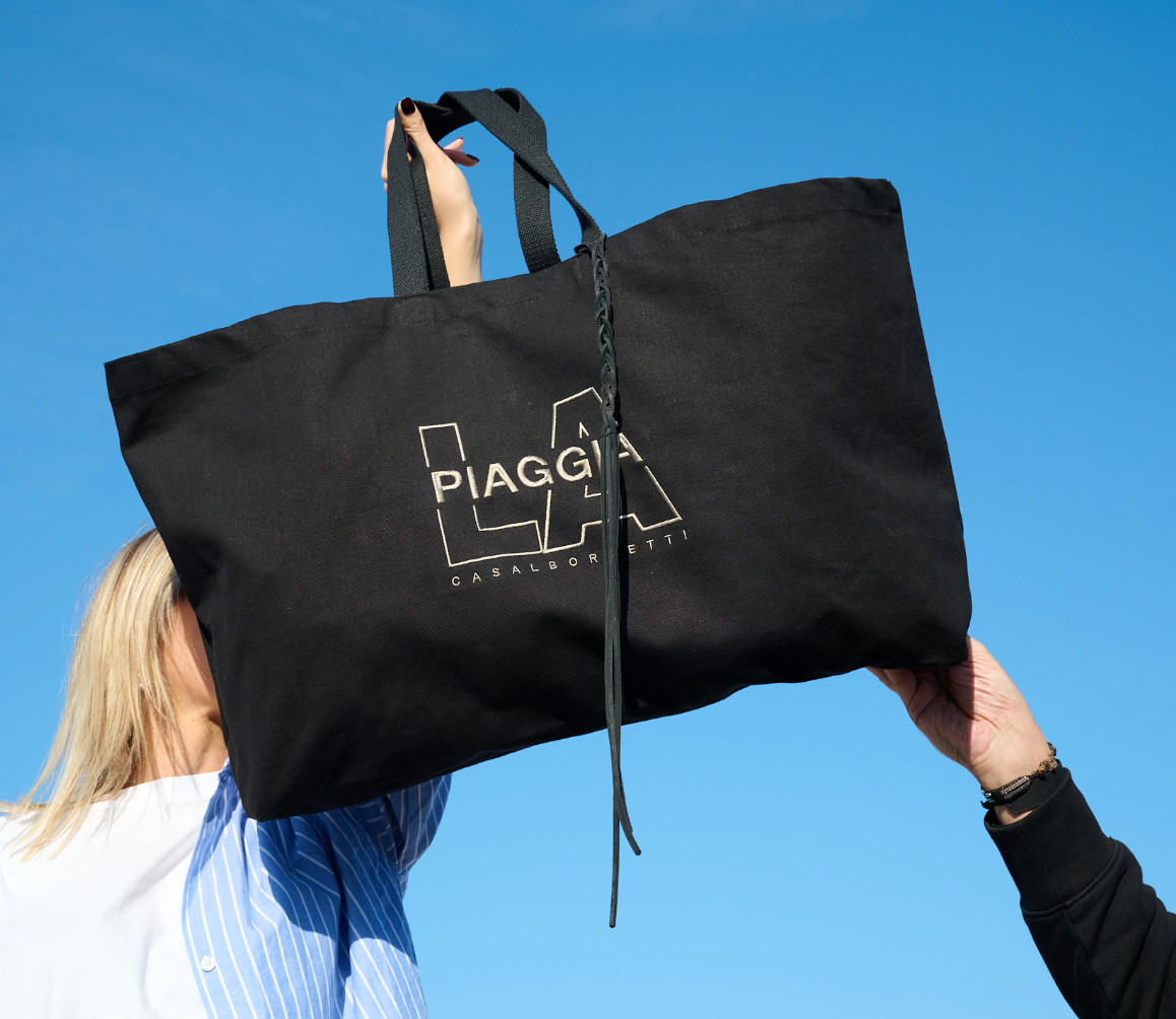 Shopper in tela premium personalizzate per beach club