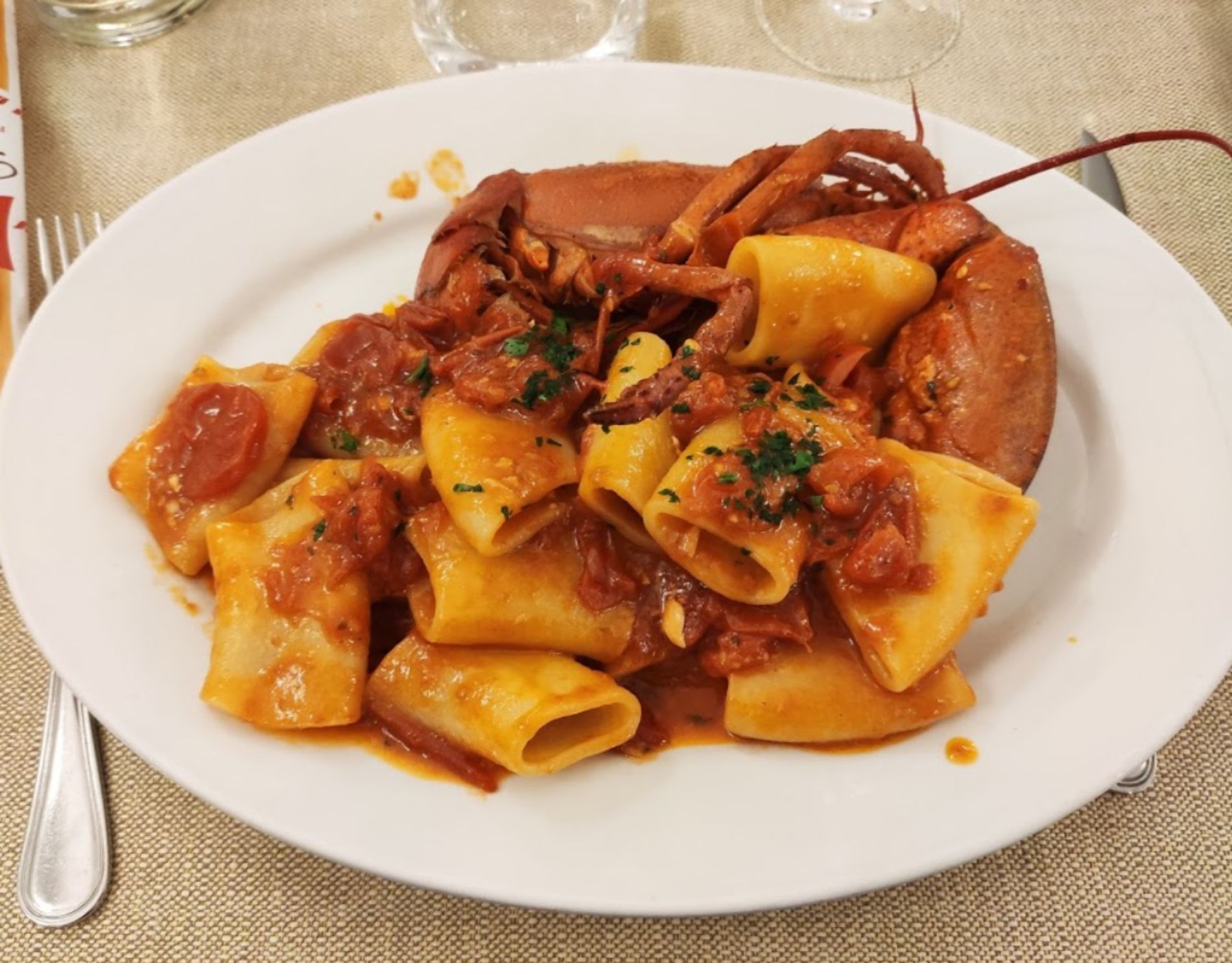 Tortiglioni con sugo tradizionale