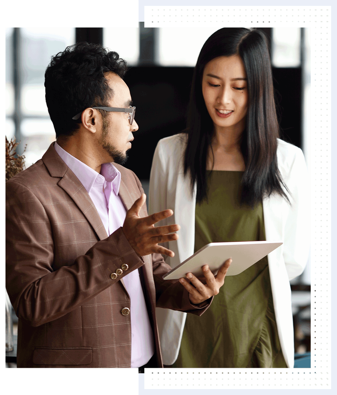 Colleagues Working from a Tablet in an Office Together | Bacchus Marsh, Vic | Haines Conveyancing Colleagues Working from a Tablet in an Office Together | Bacchus Marsh, Vic | Haines Conveyancing