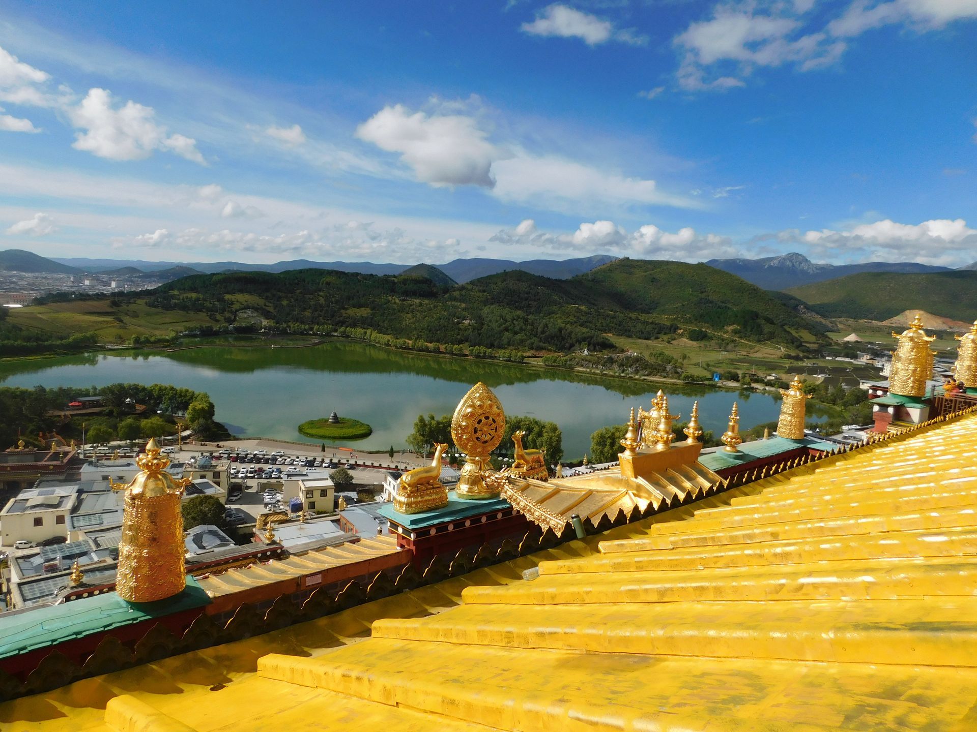 View from Songstam Temple Shangrila