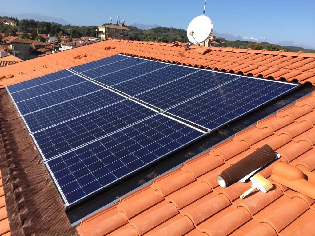 montaggio pannelli fotovoltaici