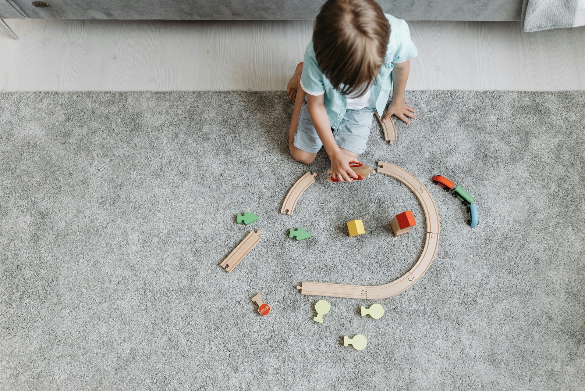 Building the tracks to an improved online presence.