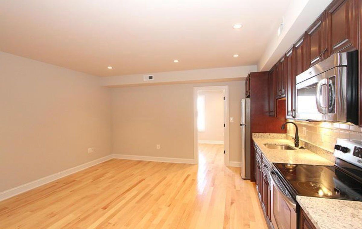 1218 Queen St Photo Gallery