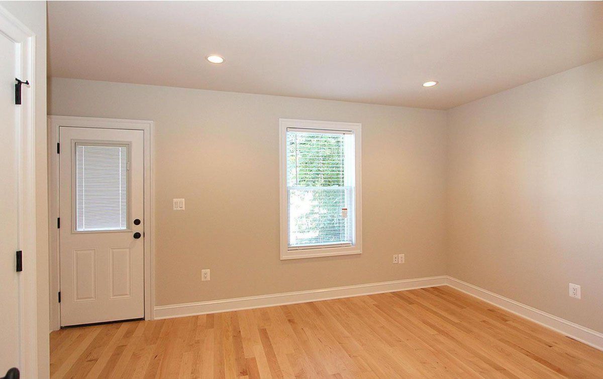 1218 Queen St Photo Gallery