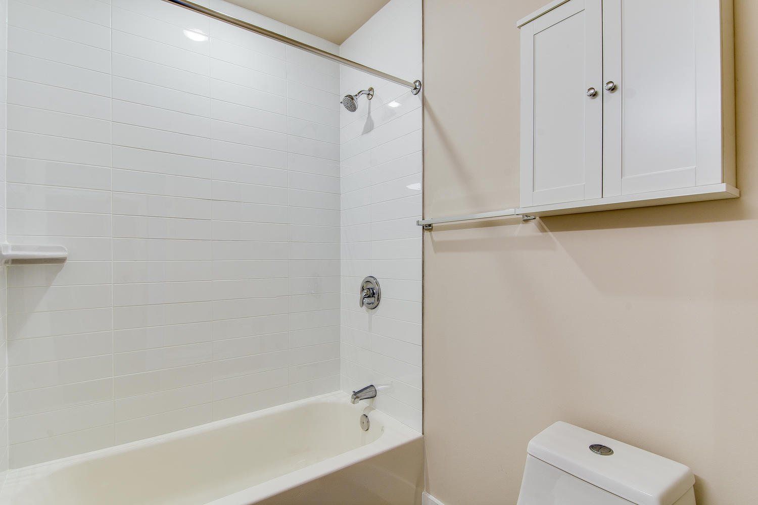 1222 Queen St Photo Gallery