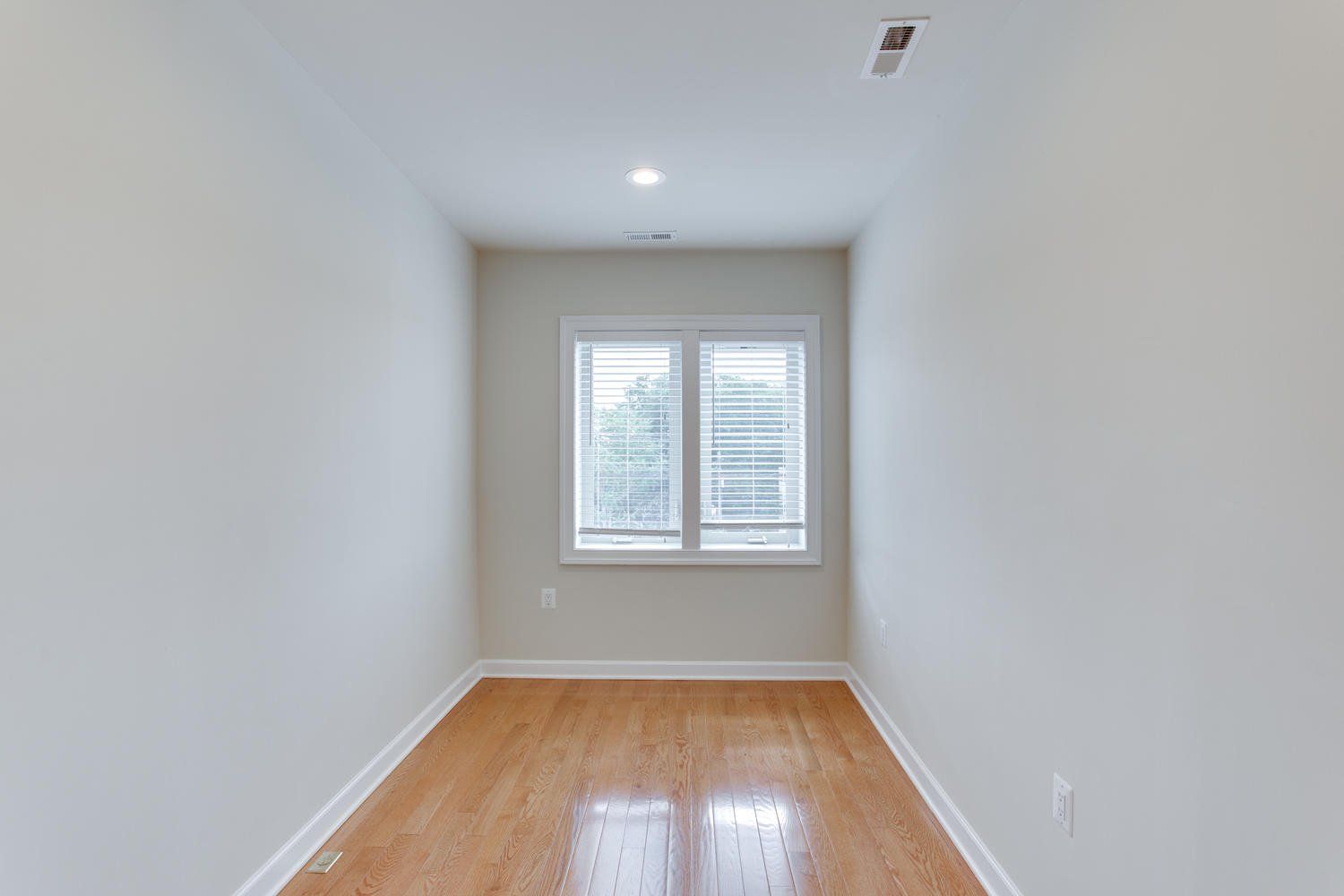 1817 I Street Photo Gallery