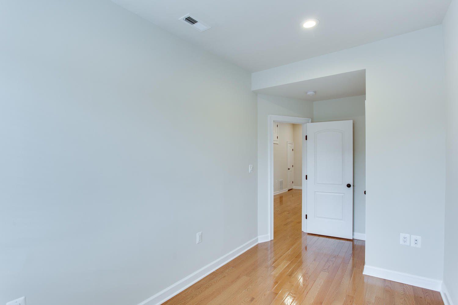 1817 I Street Photo Gallery