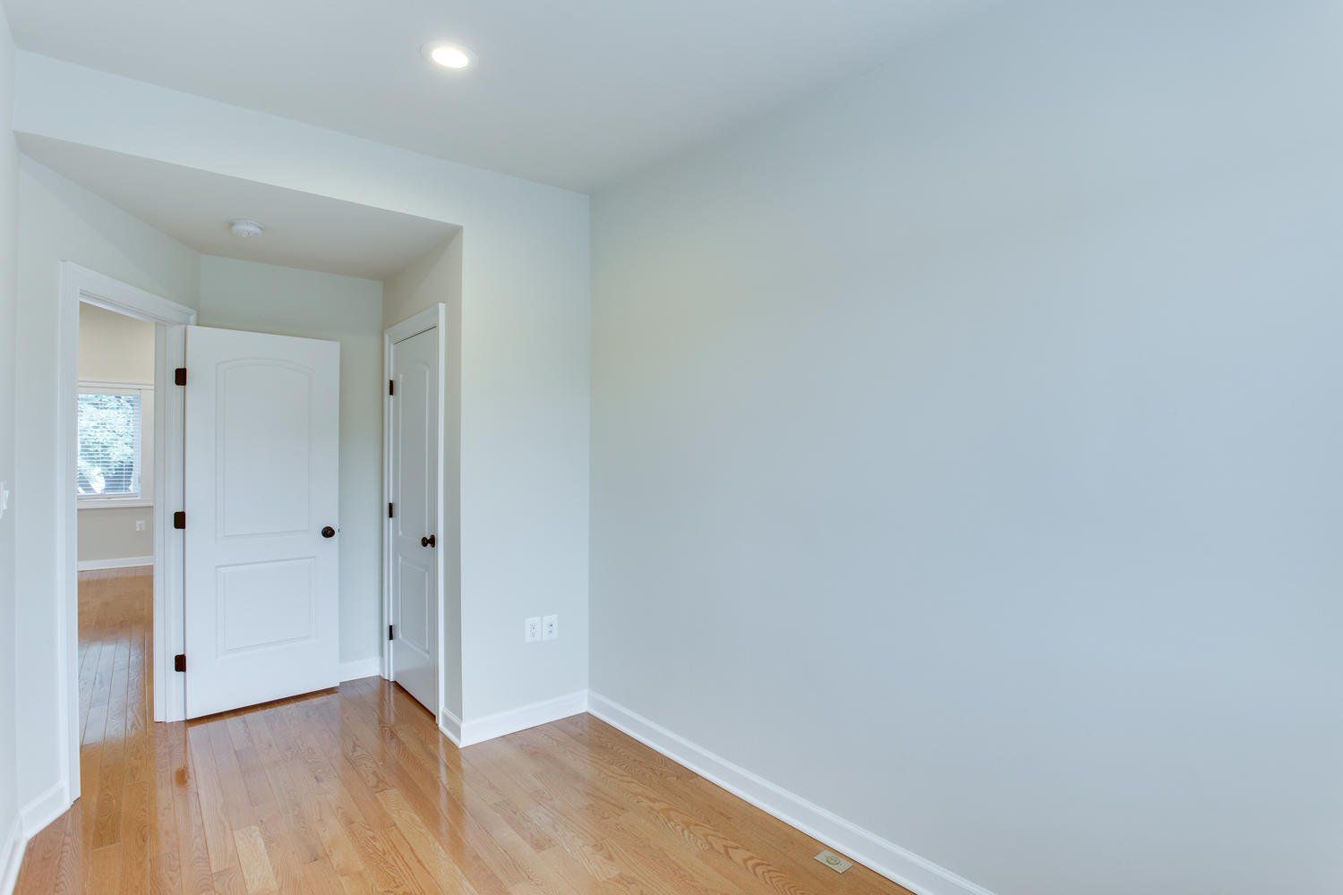 1817 I Street Photo Gallery