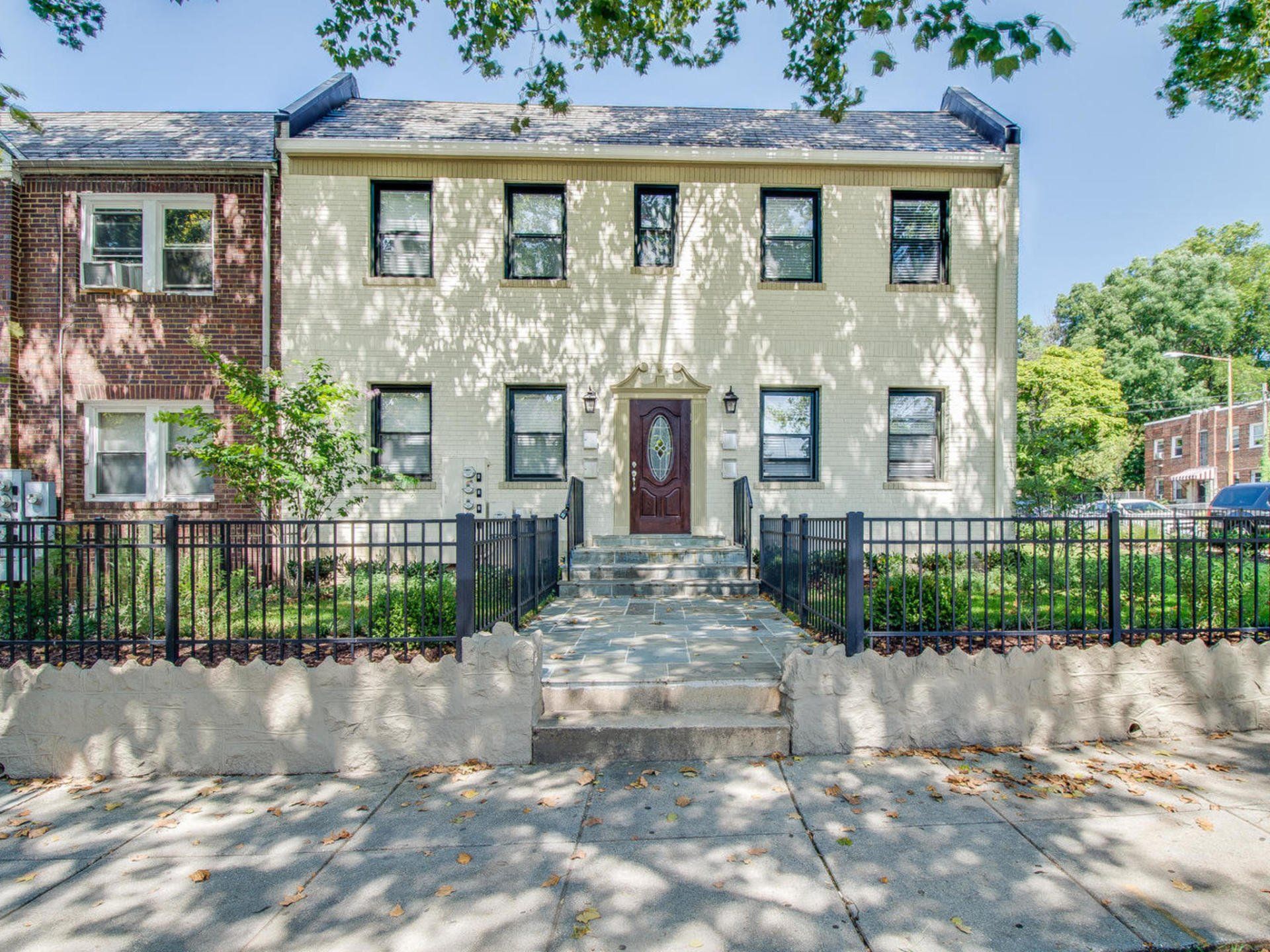 1842 M Street Photo Gallery