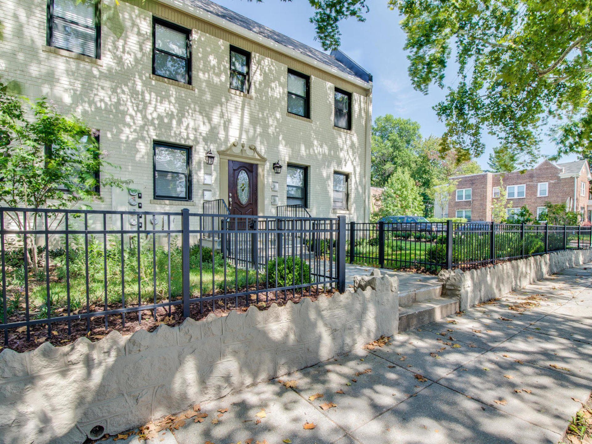 1842 M Street Photo Gallery