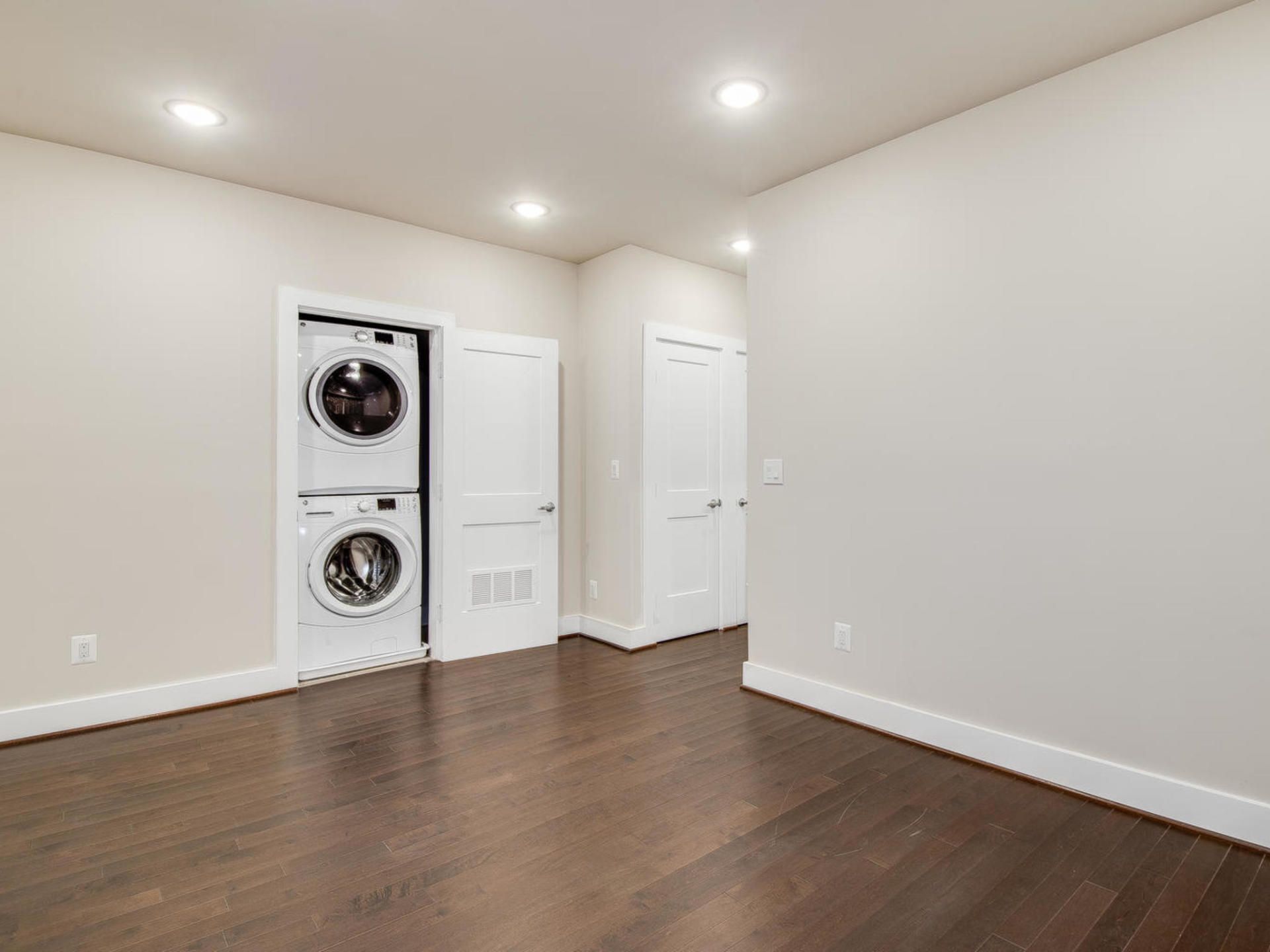 1842 M Street Photo Gallery