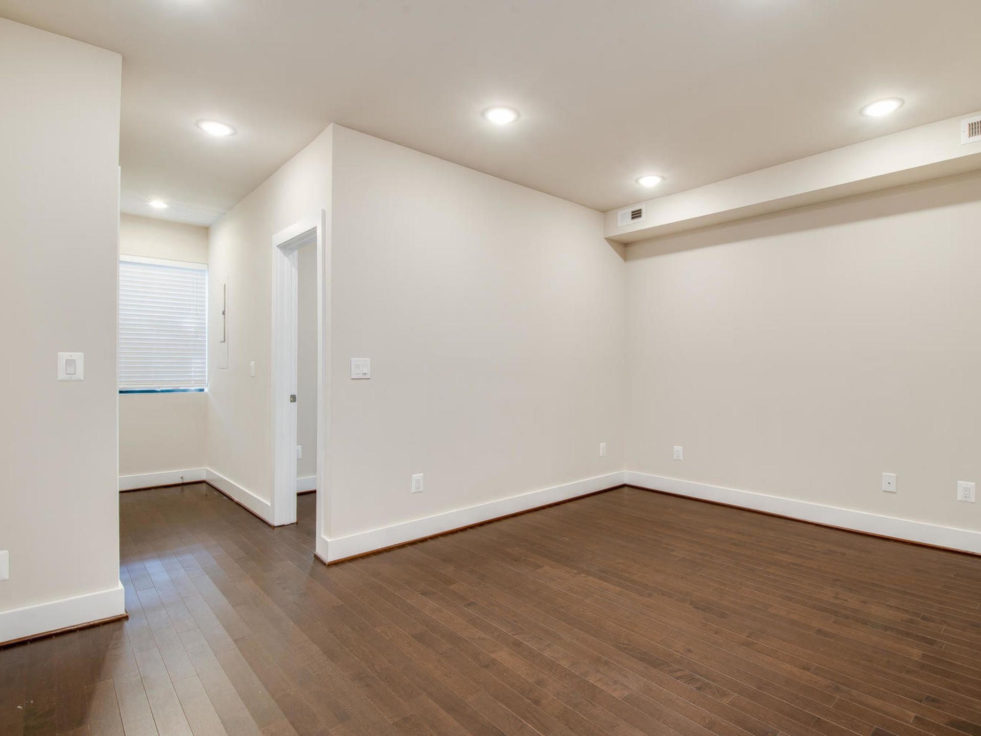 1842 M Street Photo Gallery