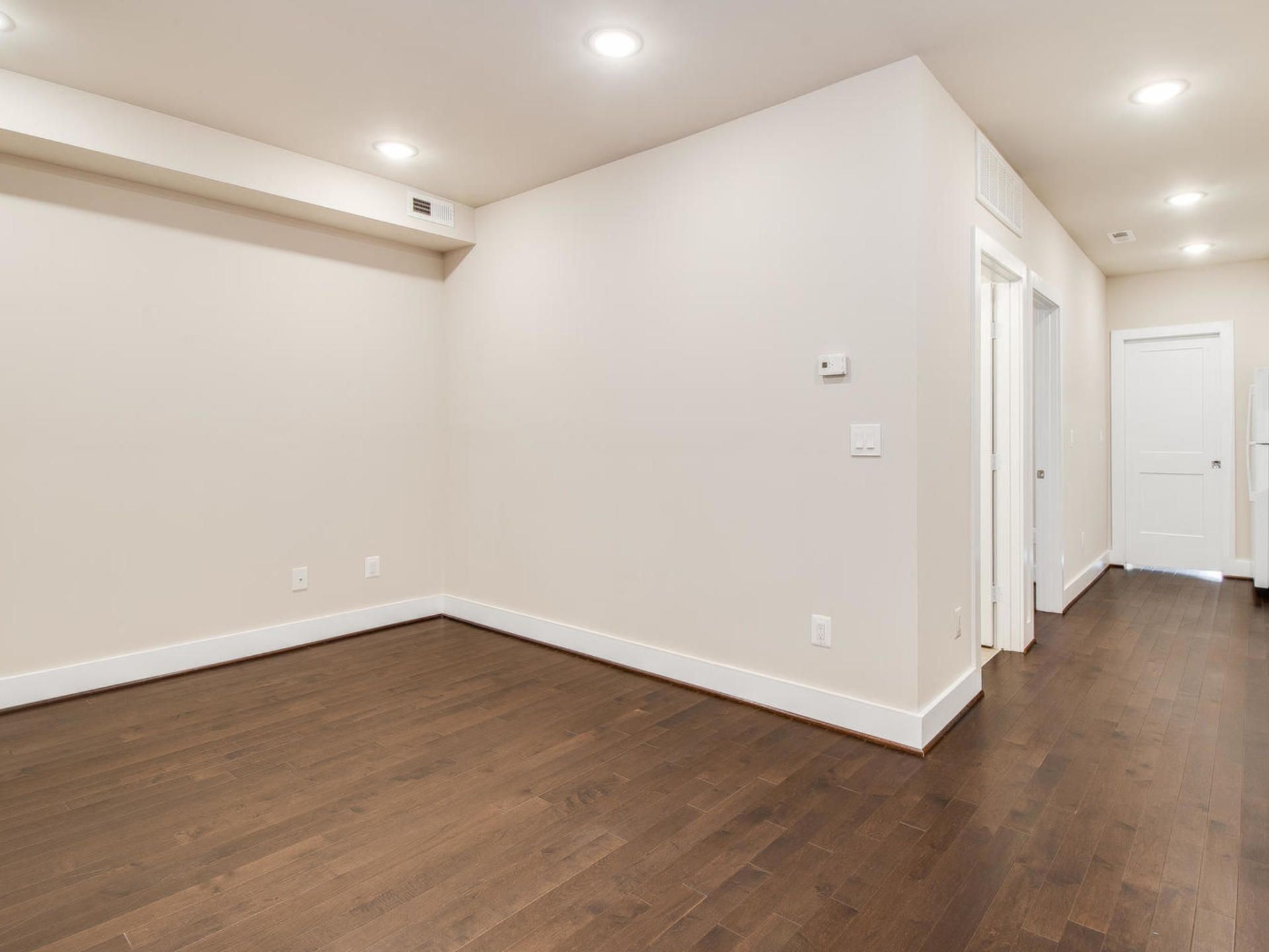 1842 M Street Photo Gallery