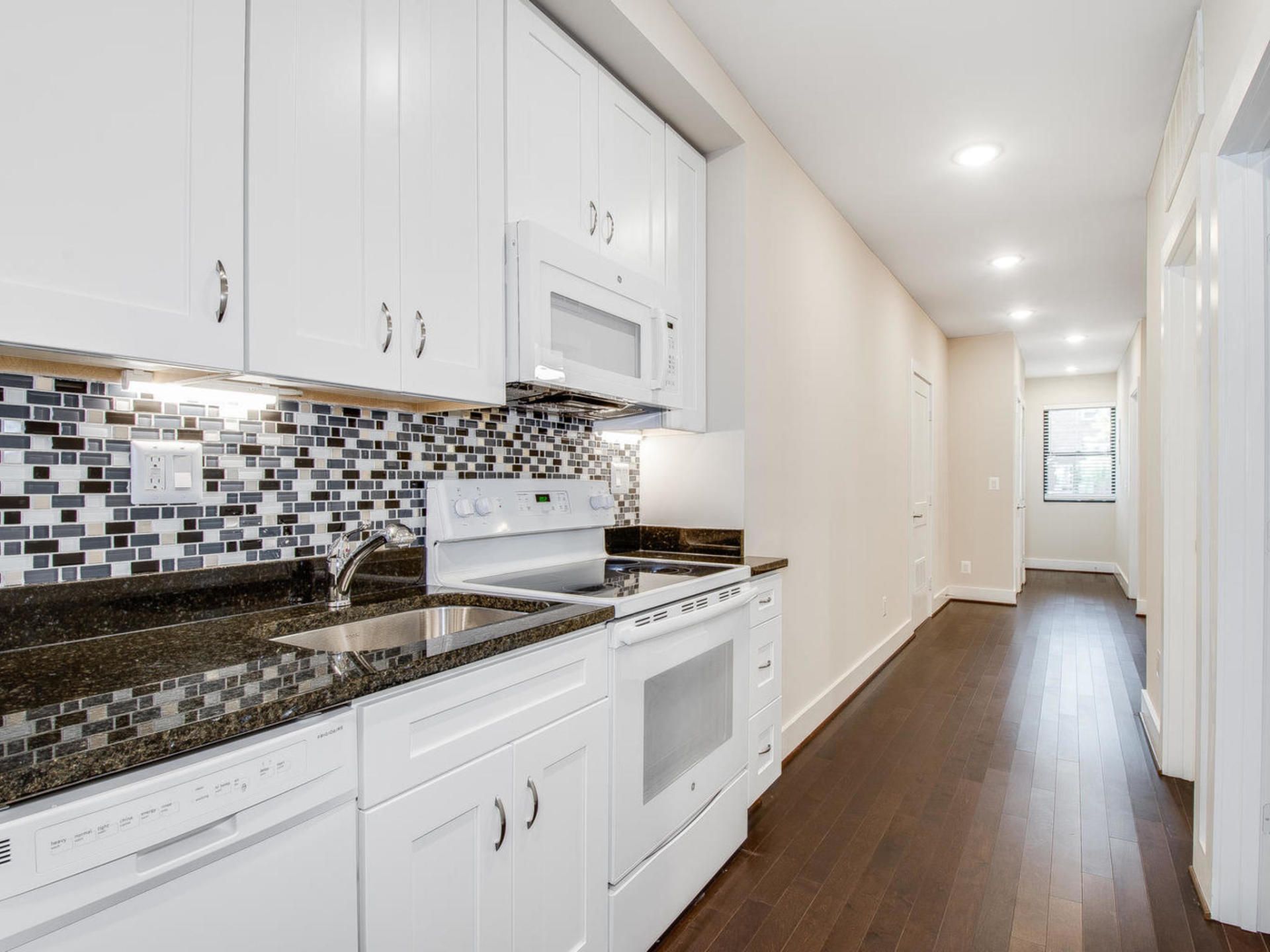 1842 M Street Photo Gallery