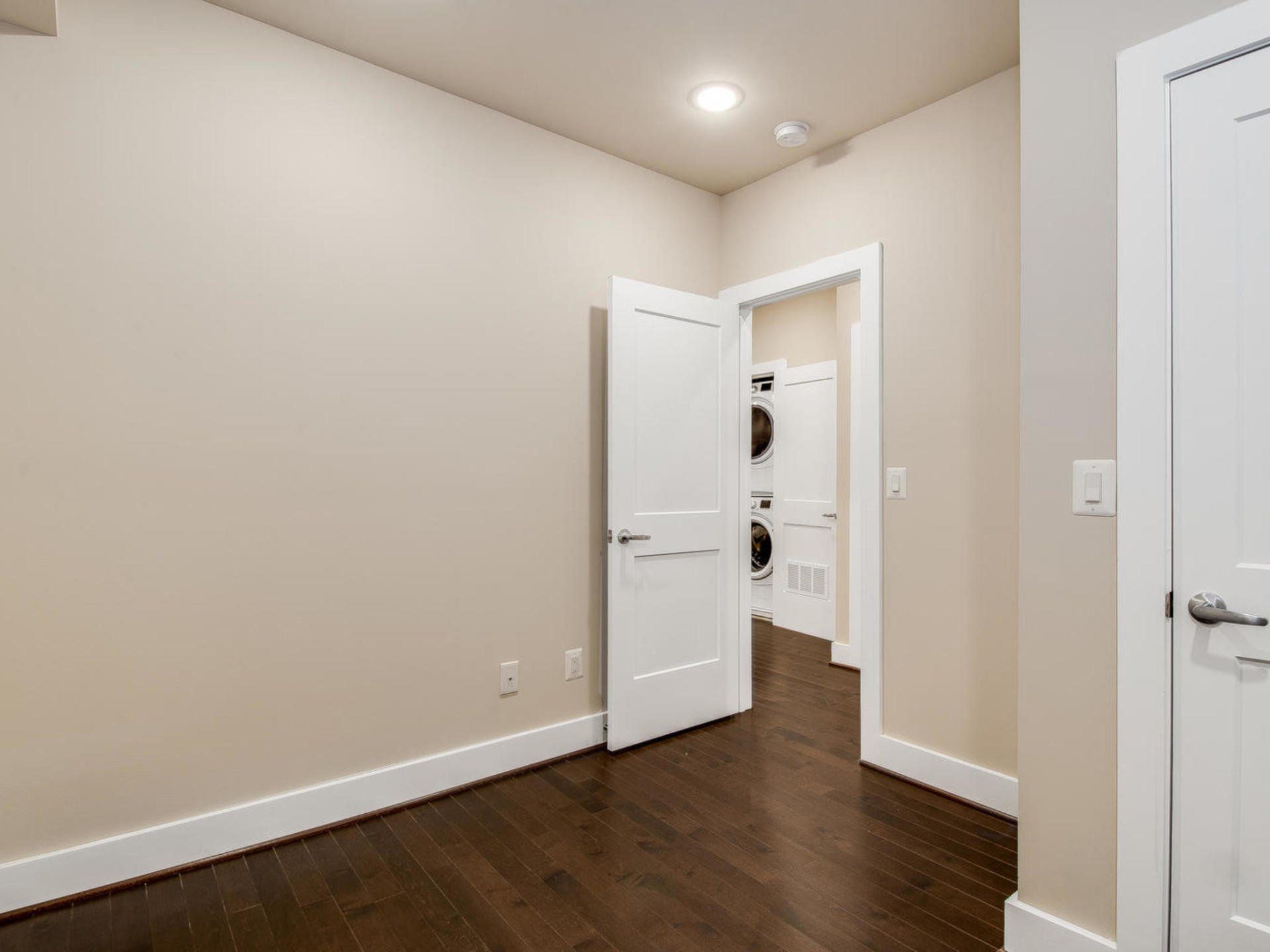 1842 M Street Photo Gallery