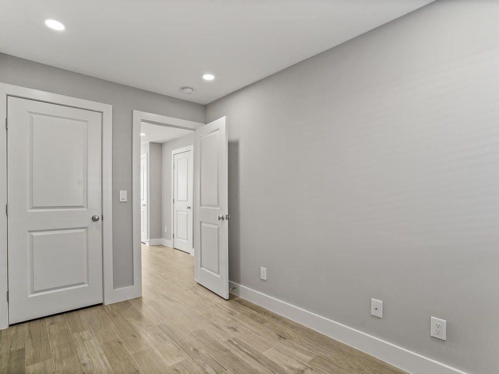 1916 E Street Photo Gallery