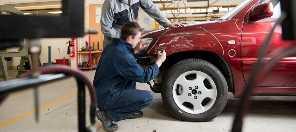 Annual car servicing for optimised performance