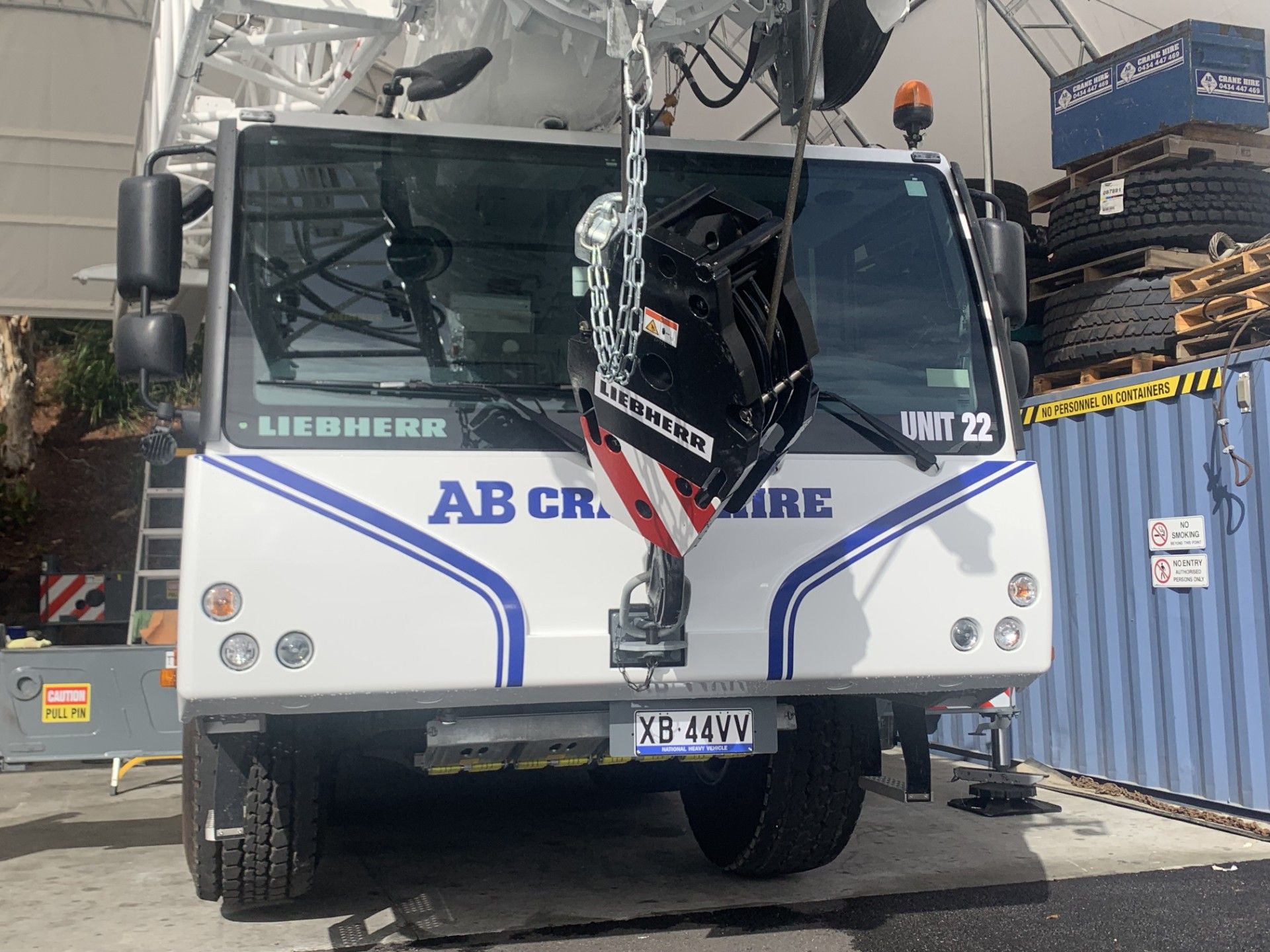 100T Liebherr