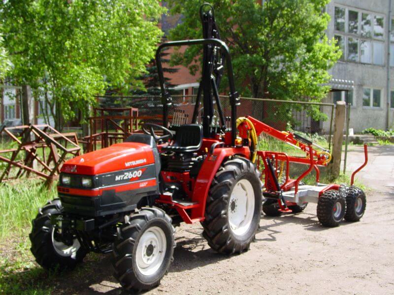 Jauni un lietoti traktori Valmierā 2