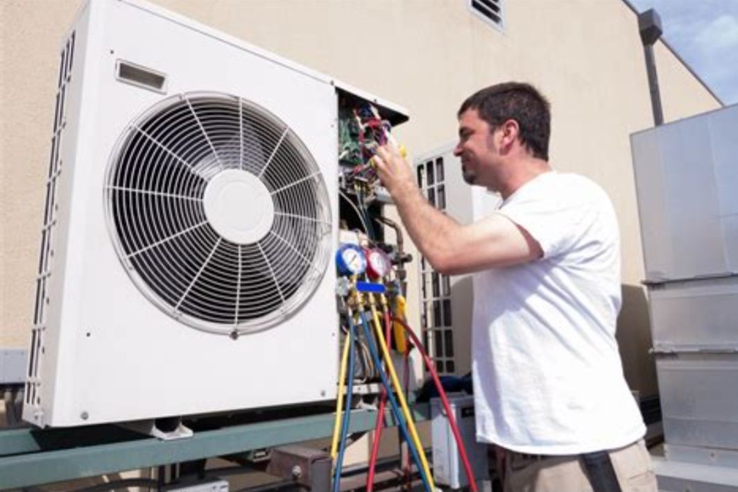 heat pump repair, mini split repair, 24 hour service in N Miami.