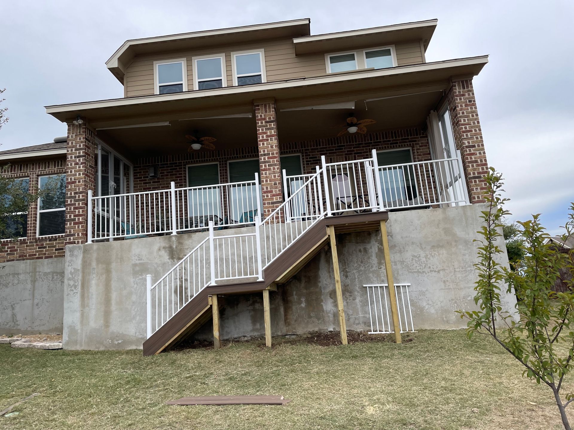 mc Gregor railing on large house