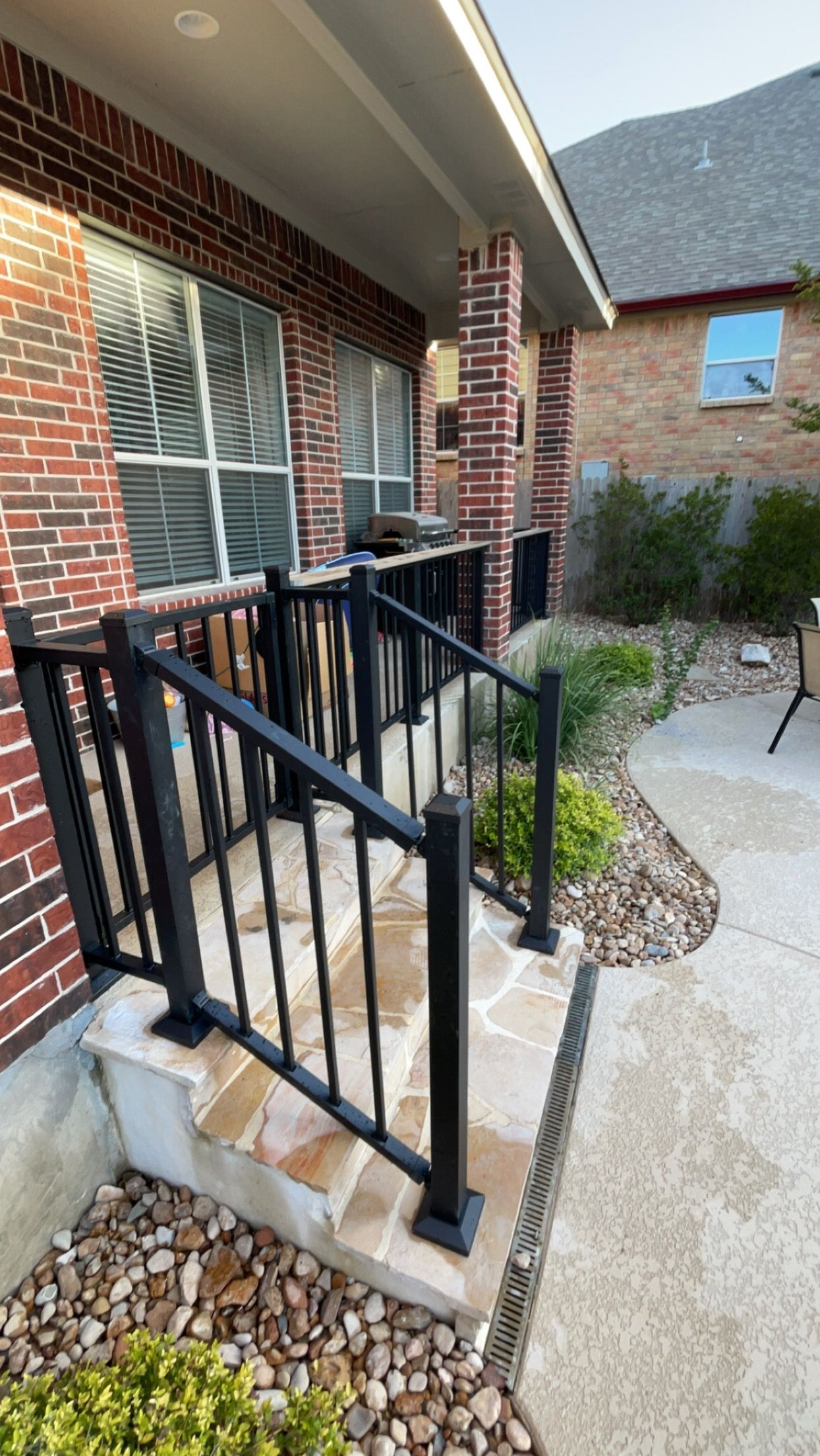 custom metal railing woodway