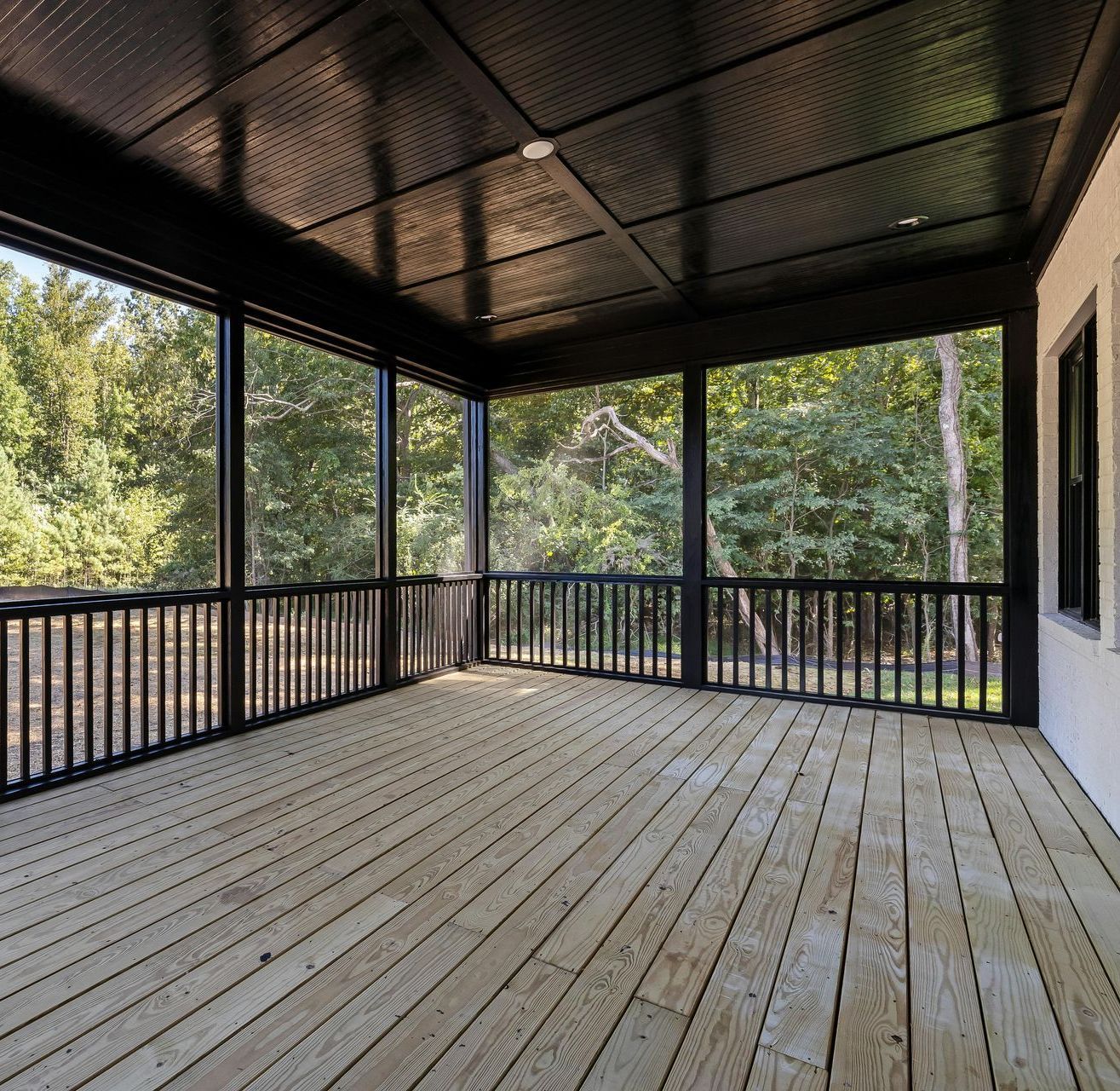 deck and roof cover needing staining services