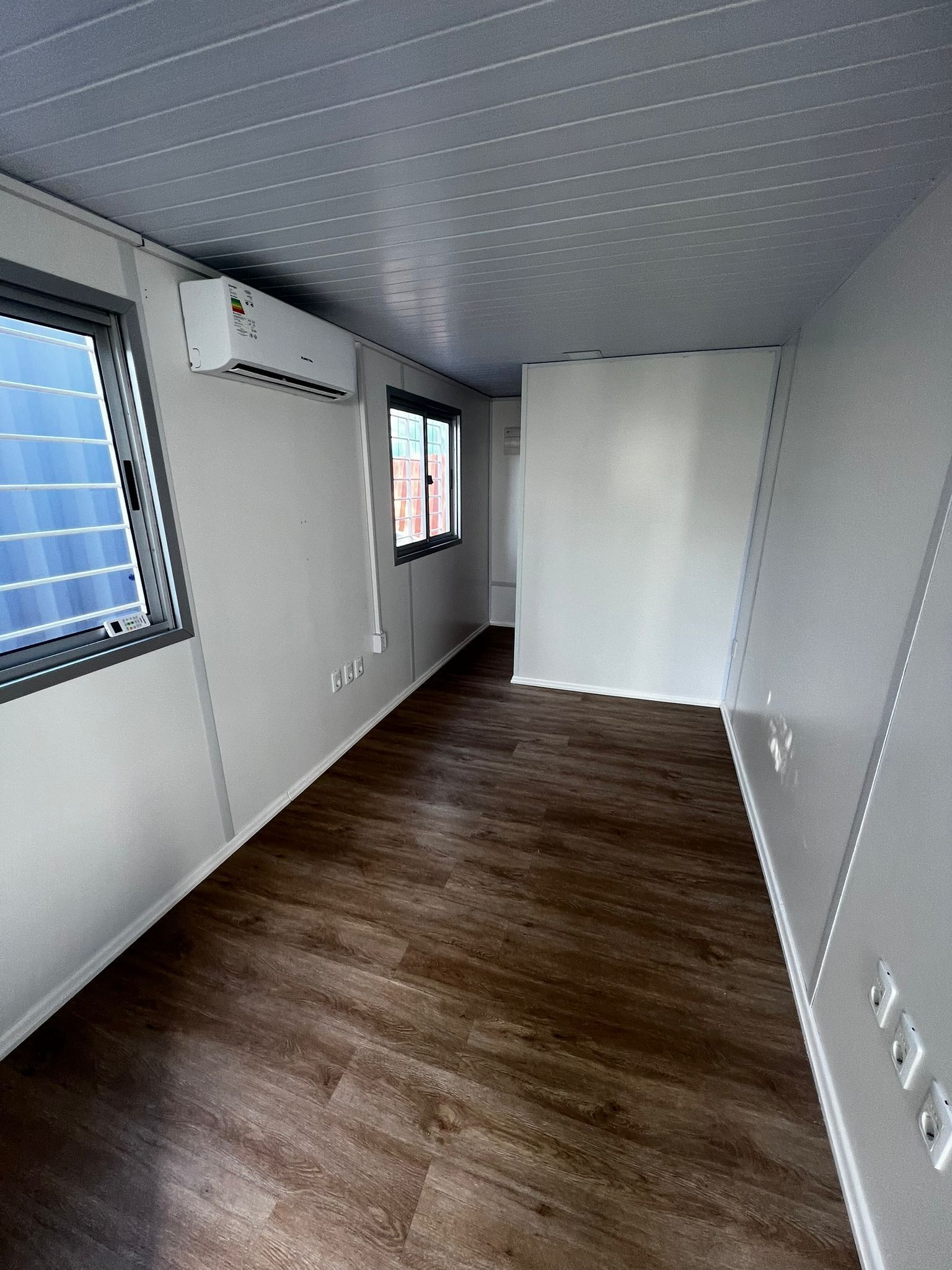 Rentbox Alquiler y Venta de  Contenedores en Uruguay