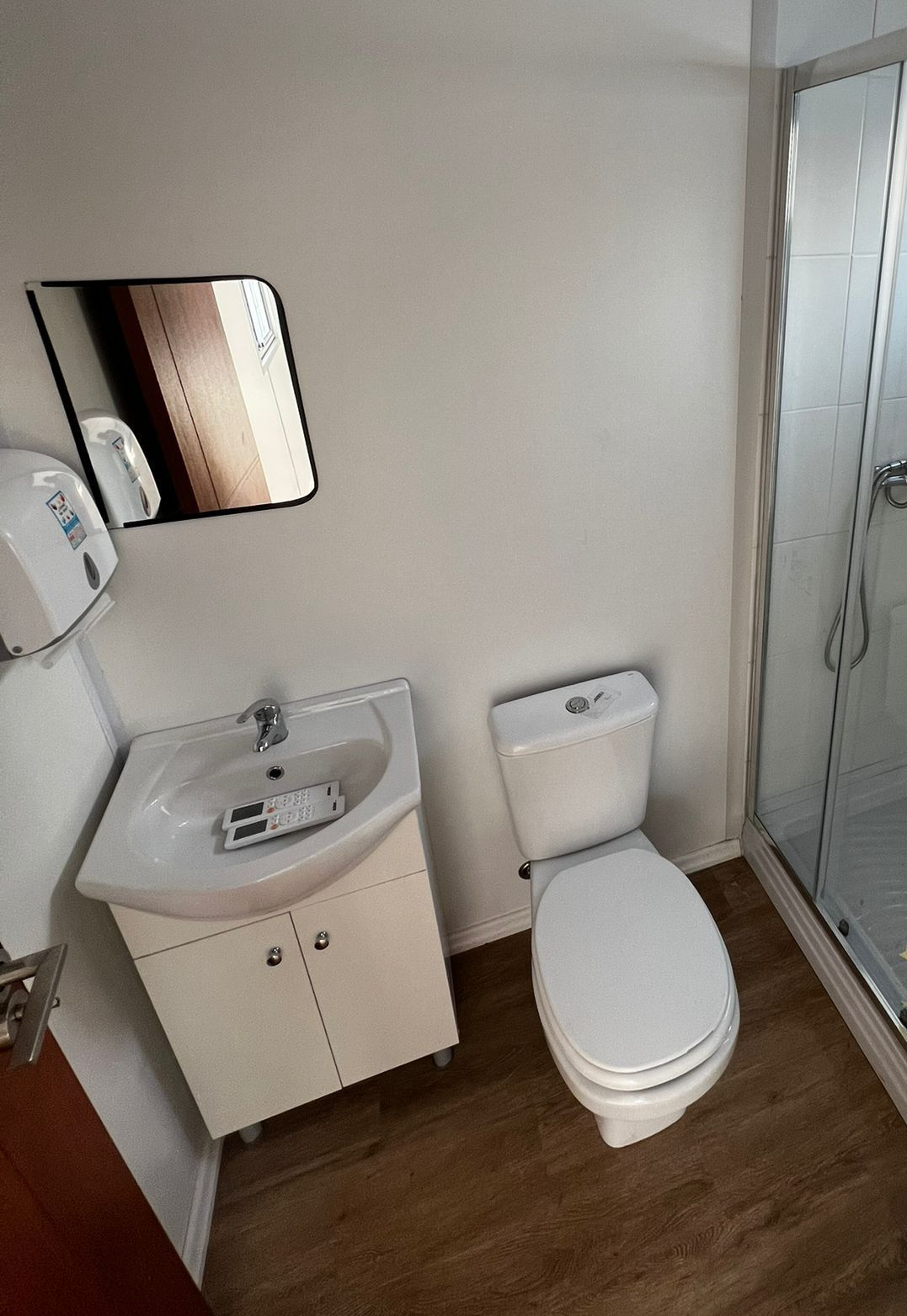 Rentbox Alquiler y Venta de  Contenedores en Uruguay