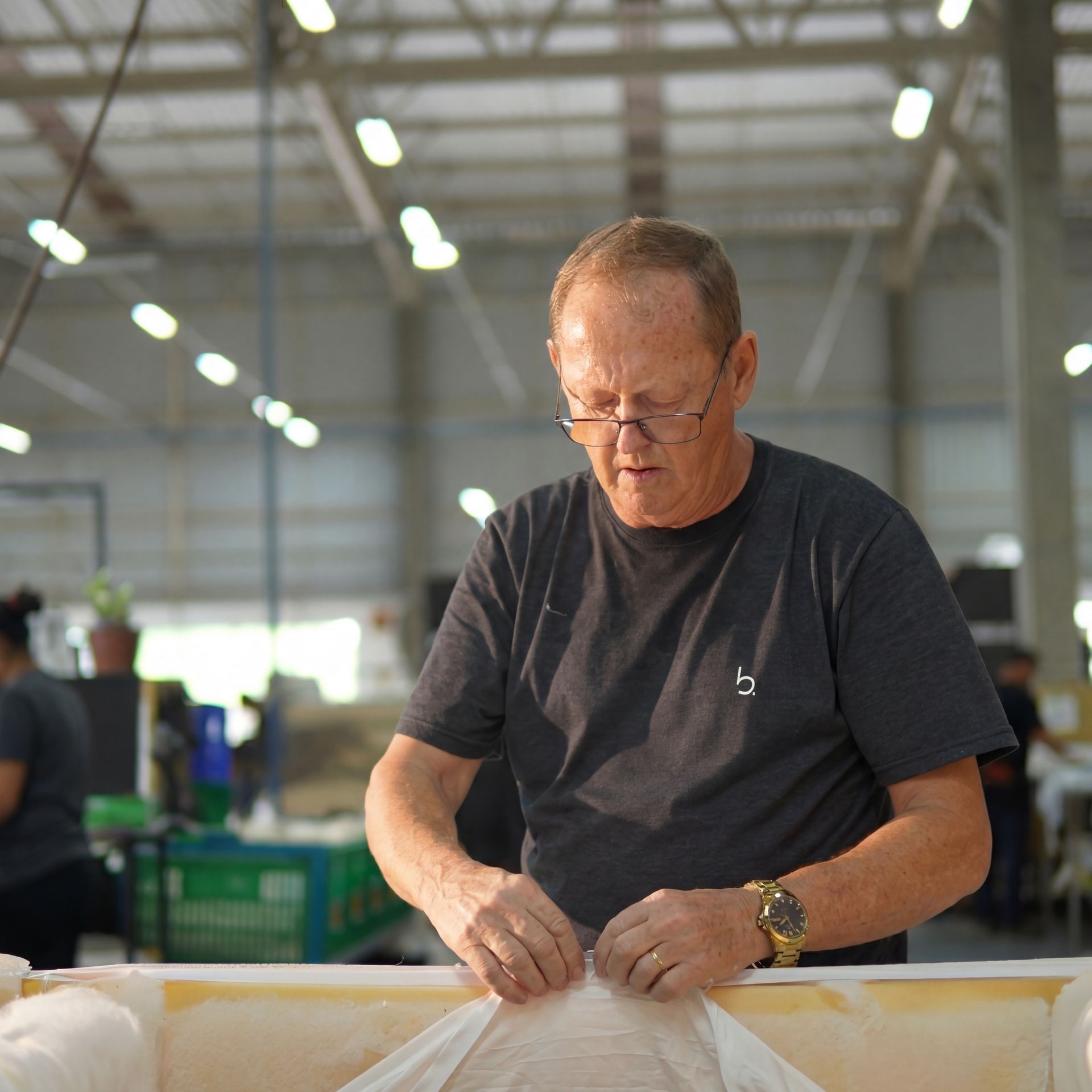 Bell’Arte lança o programa Entre Gerações e reafirma o valor do tempo no fazer artesanal