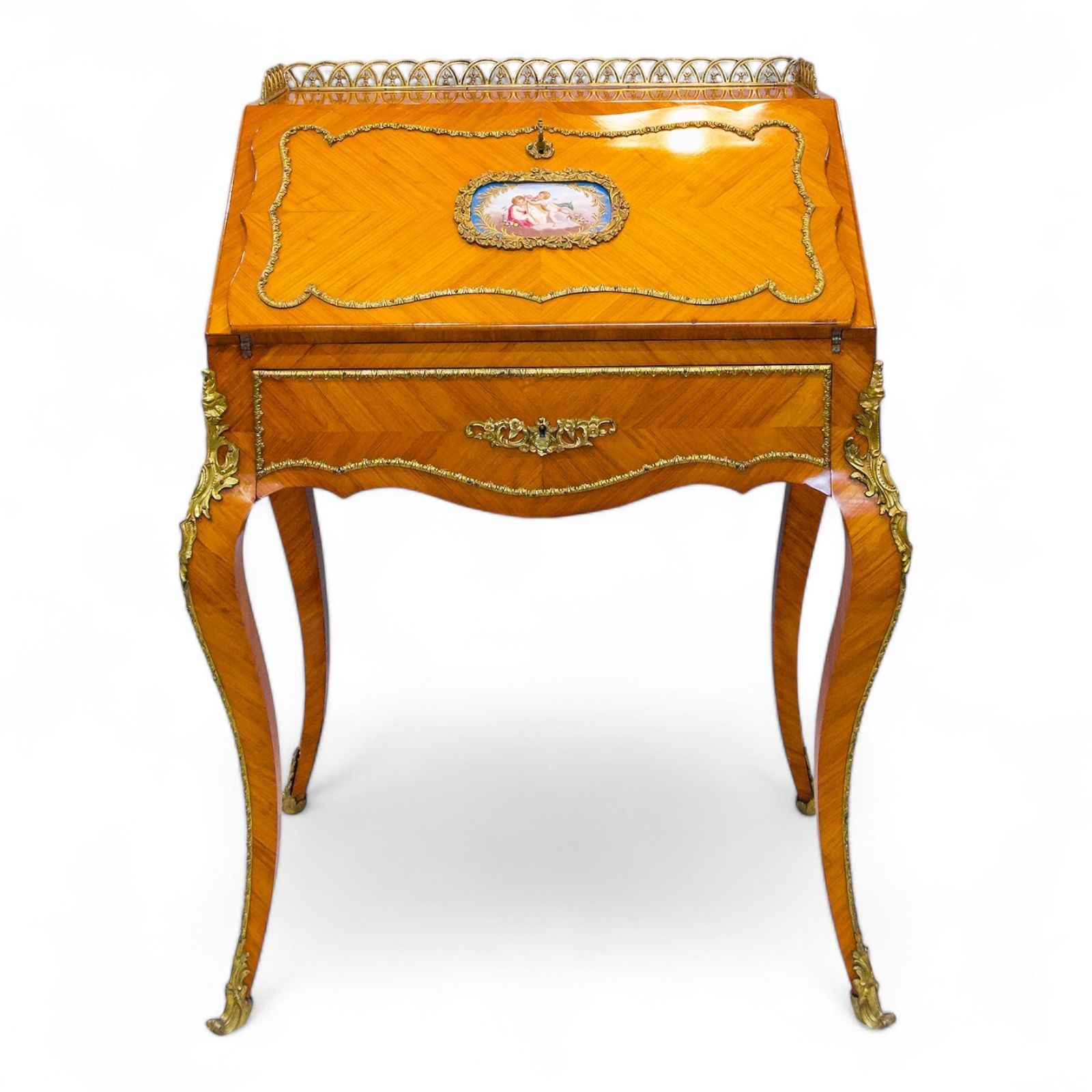 French kingwood bureau