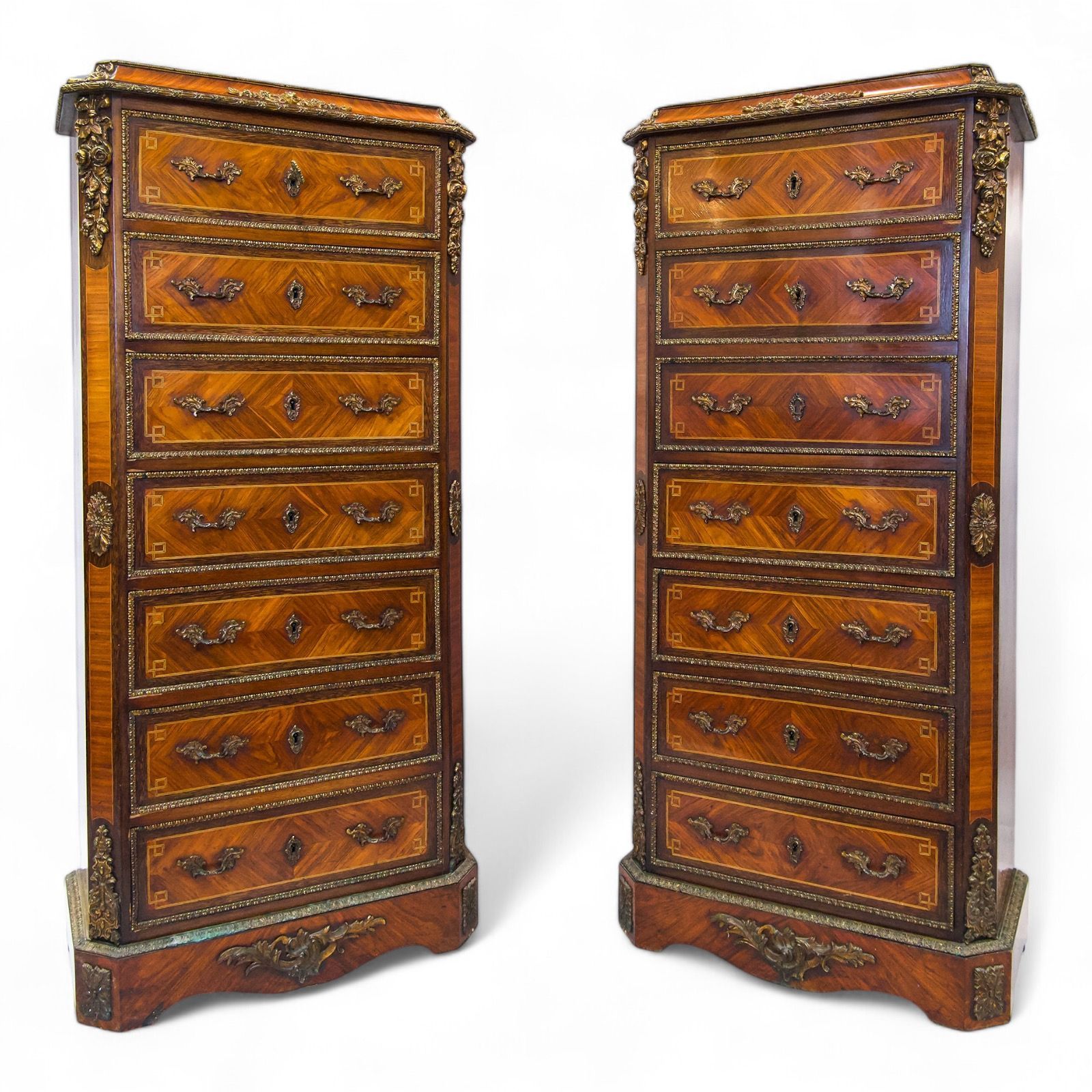 pair of chests wellington french