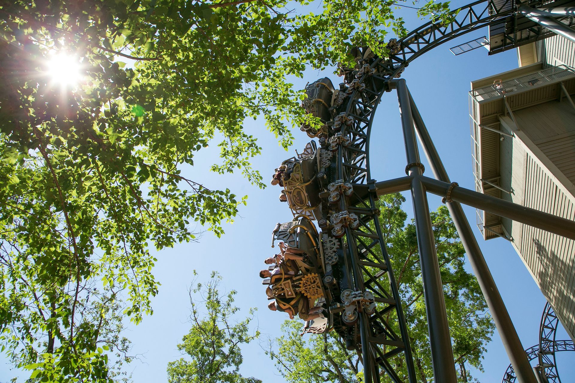 spring-at-silver-dollar-city
